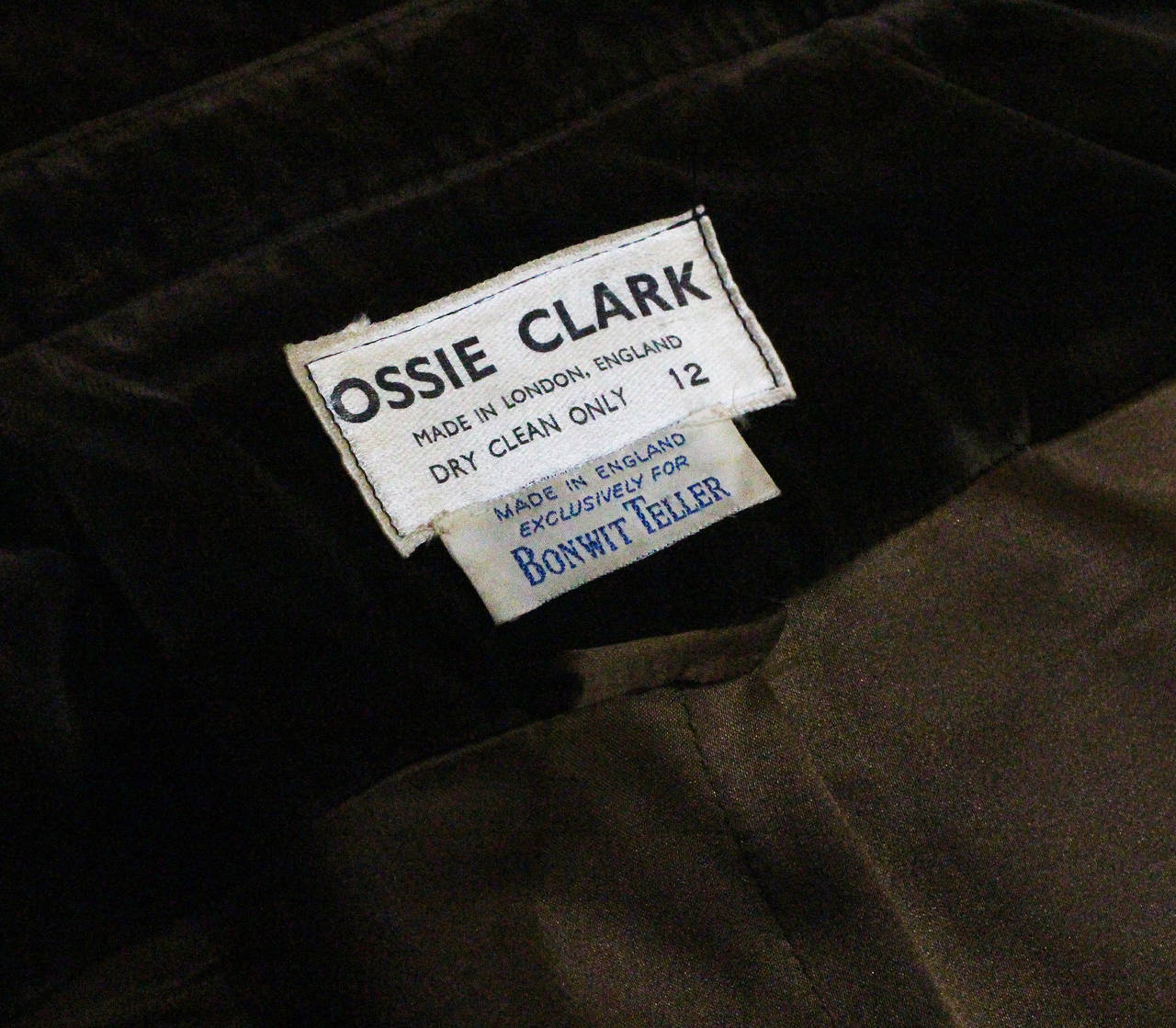 Women's 1960s Museum/Rare Early Ossie Clark Velvet Pleated Coat