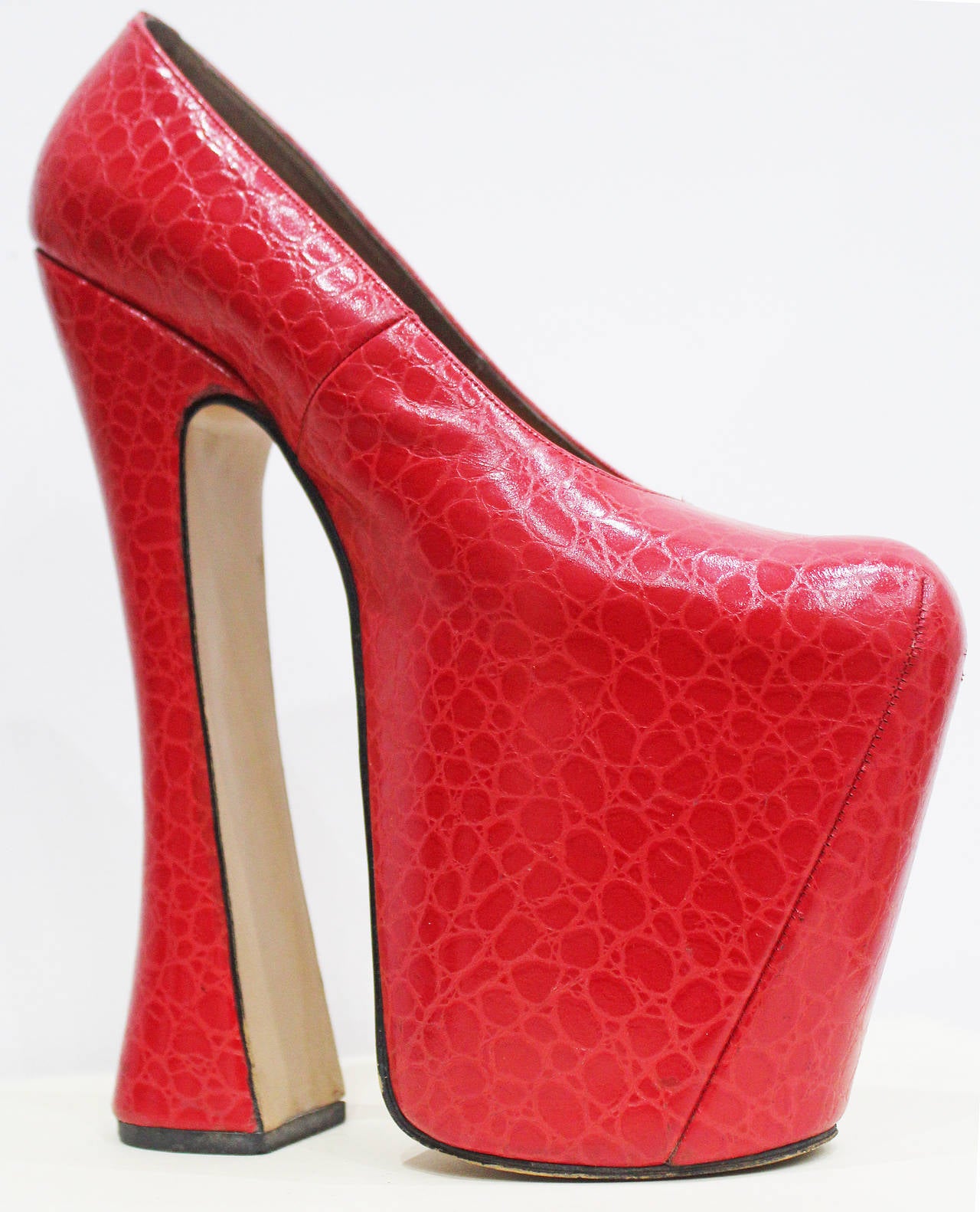 Iconic Vivienne Westwood Super elevated court shoe c. 1993 at 1stDibs ...