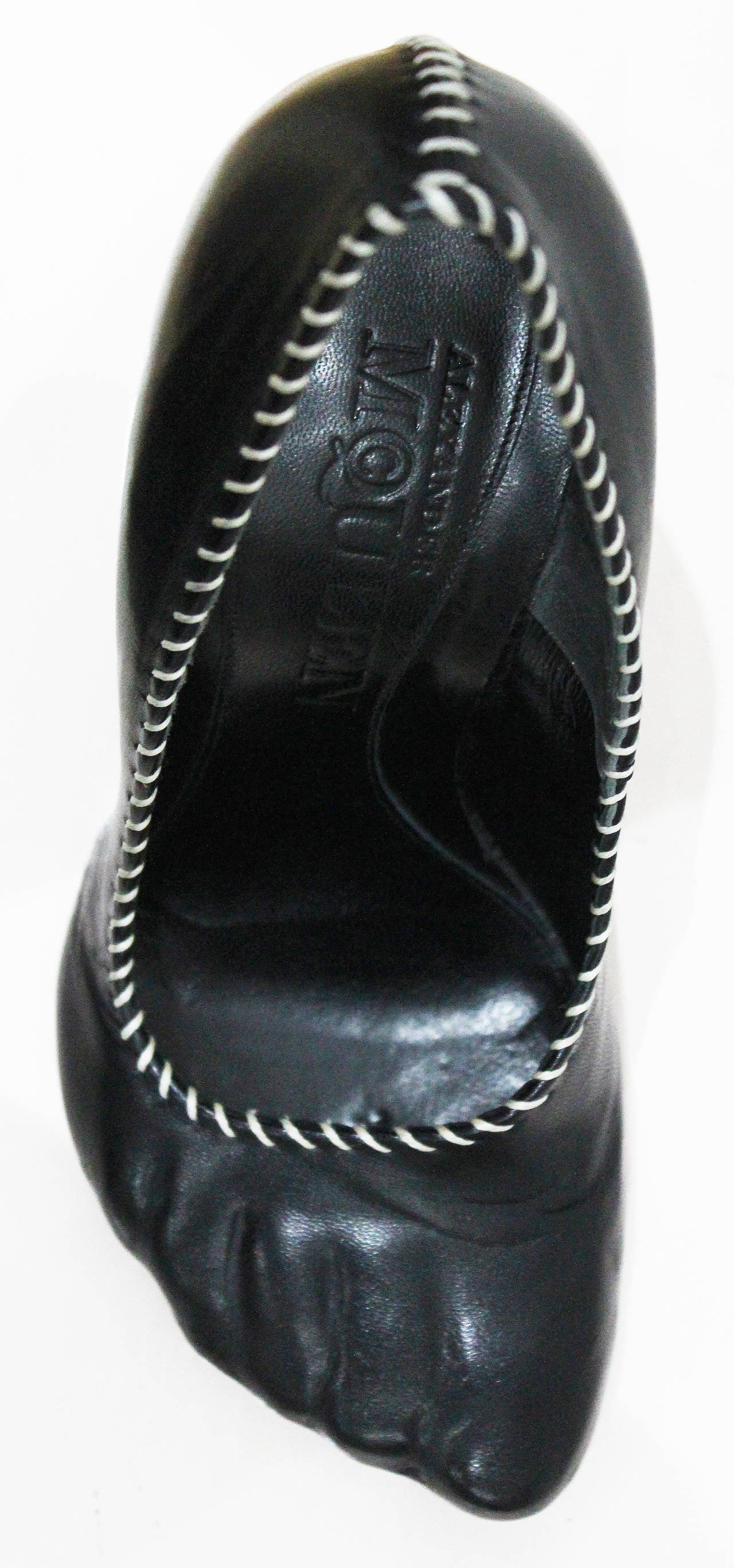 Black Collectible Alexander McQueen runway moulded 'toe' leather heels, S/S 2009