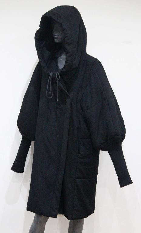 Roberto Capucci cashmere quilted hooded puffer coat For Sale at 1stDibs