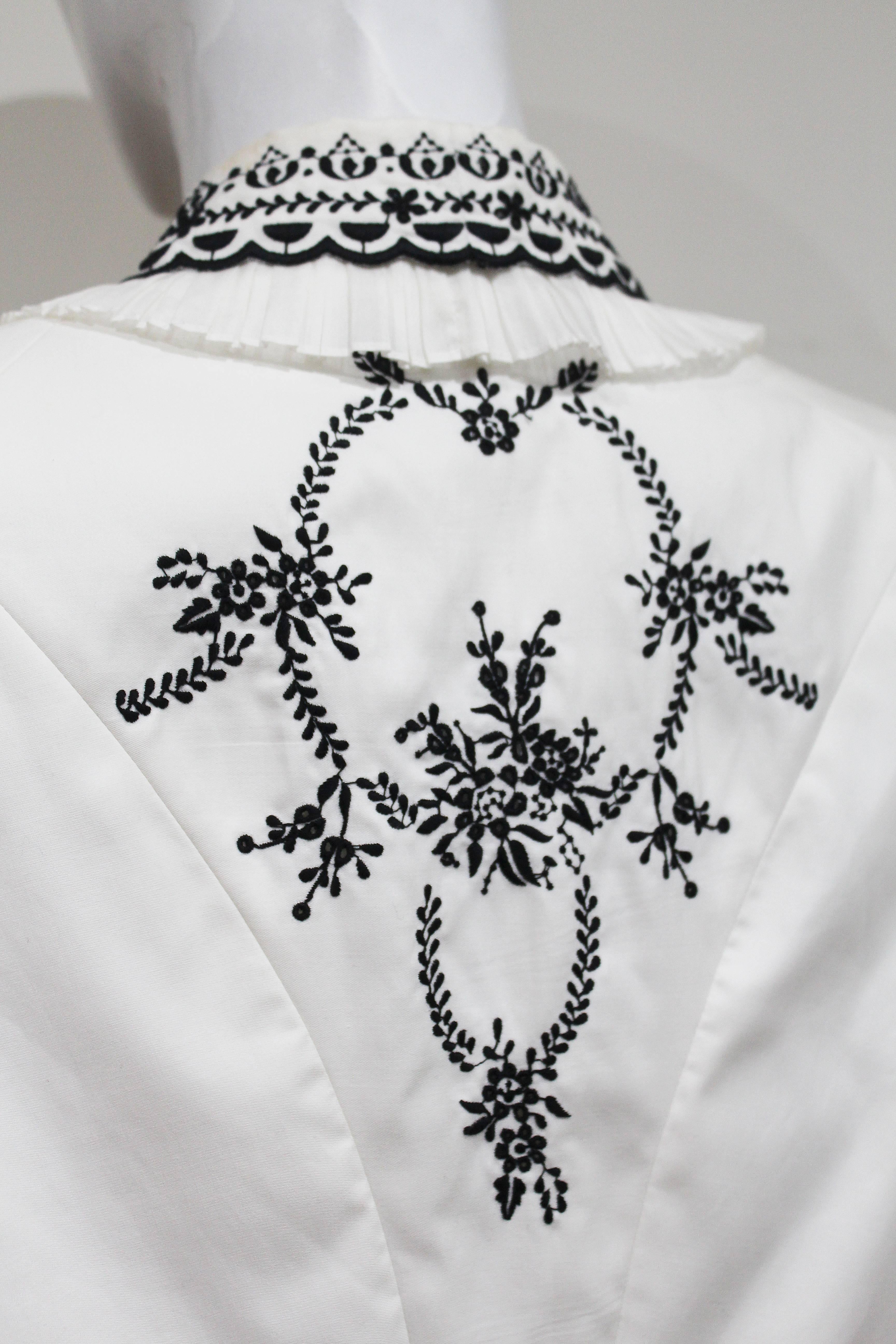 Alexander McQueen embroidered tailored 'Sarabande' jacket, c. 2007 For Sale 1