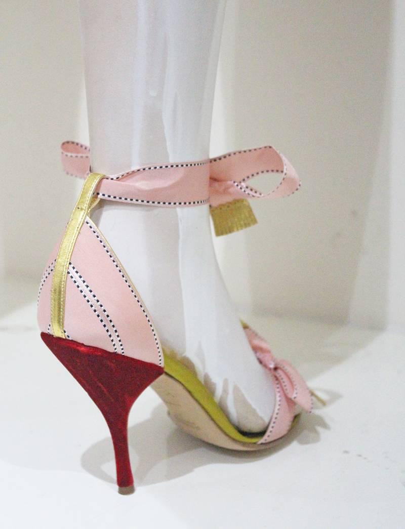 Prada evening sandals with pink bows sz 38, c. 2000s In Excellent Condition In London, GB