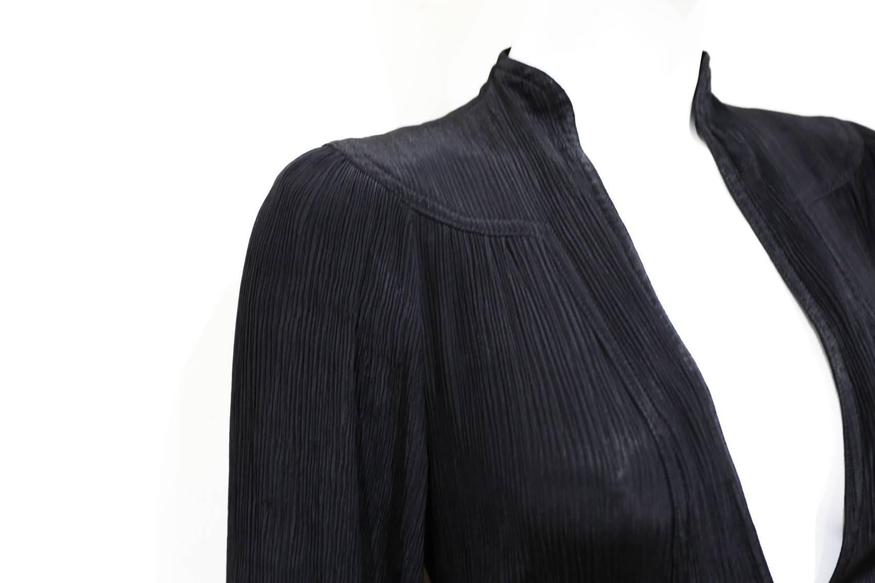 Ossie Clark black pleated evening gown with fluted sleeves, c. 1960s In Excellent Condition In London, GB