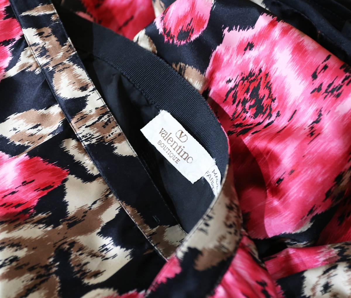 Valentino floral silk summer skirt, c. 1980s In Excellent Condition In London, GB