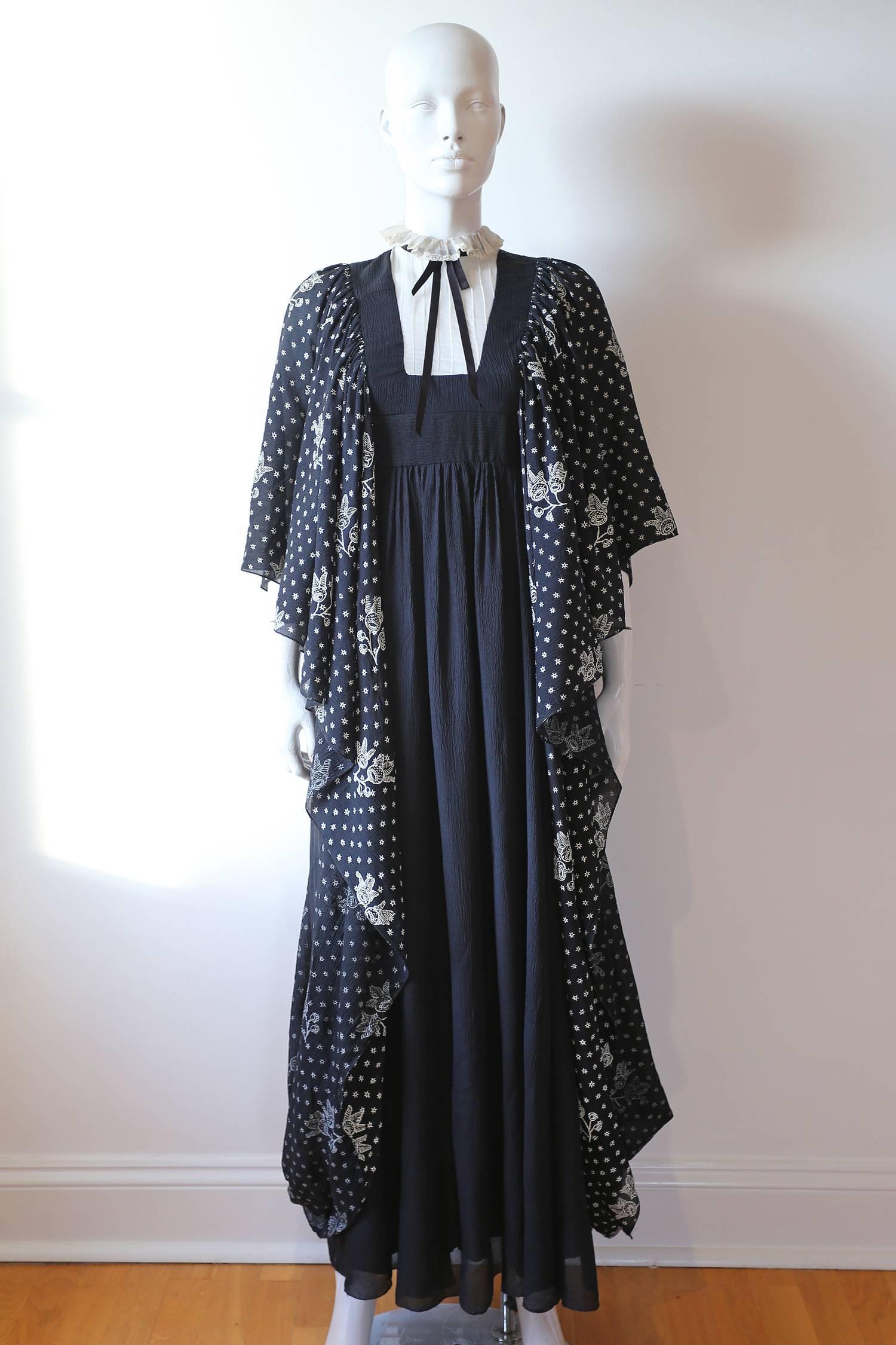 Gina Fratini crêpe-silk evening dress with star print, c. 1970 2