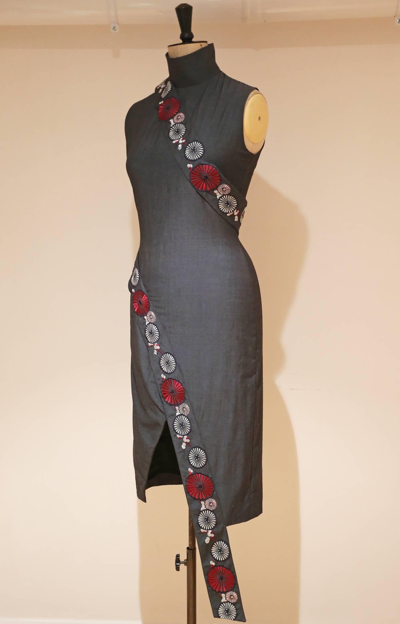 Women's Alexander McQueen oriental style embroidered bondage dress, VOSS SS 2001