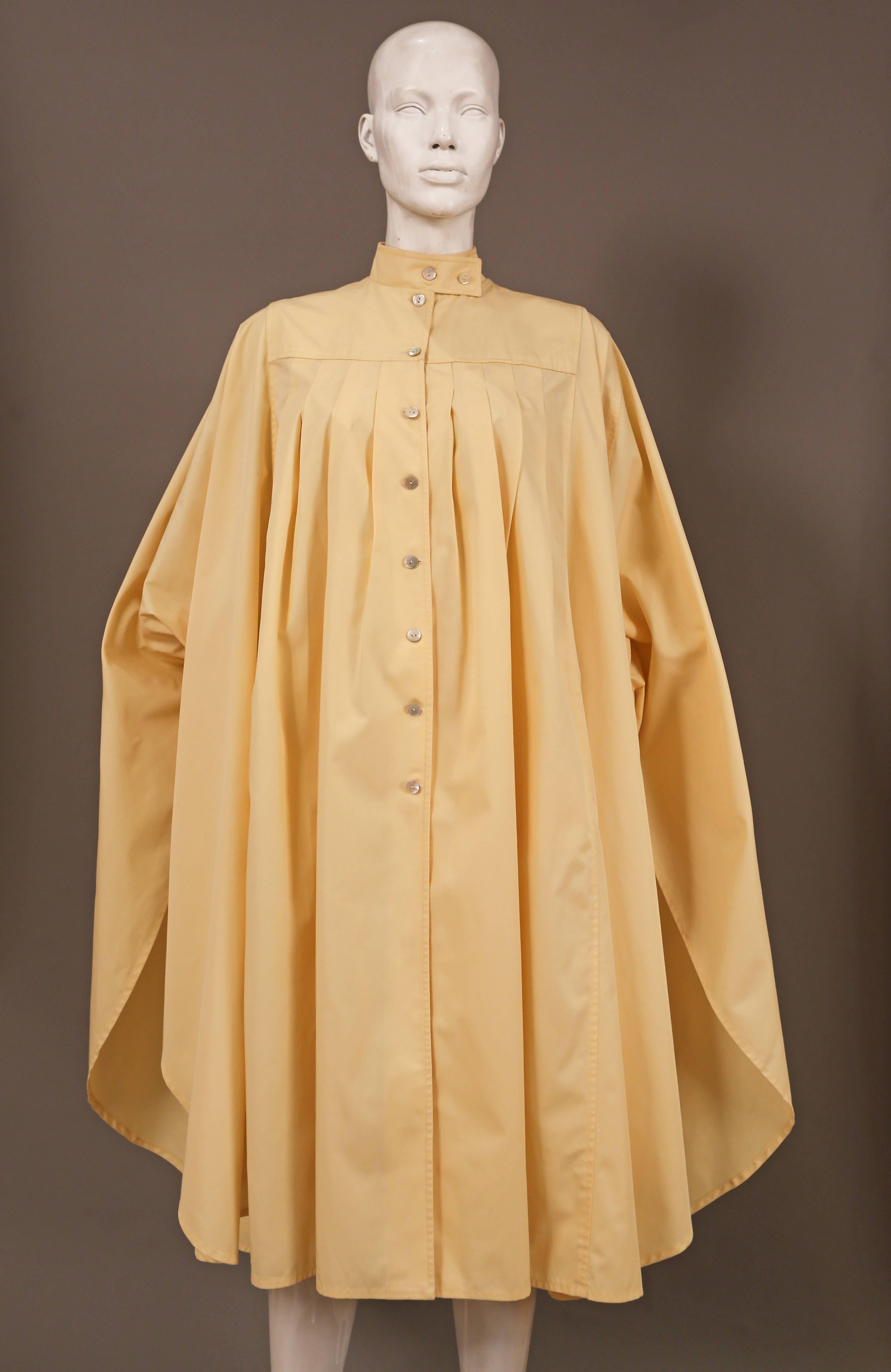 Bill Gibb ivory cotton pleated opera coat, C. 1978 2