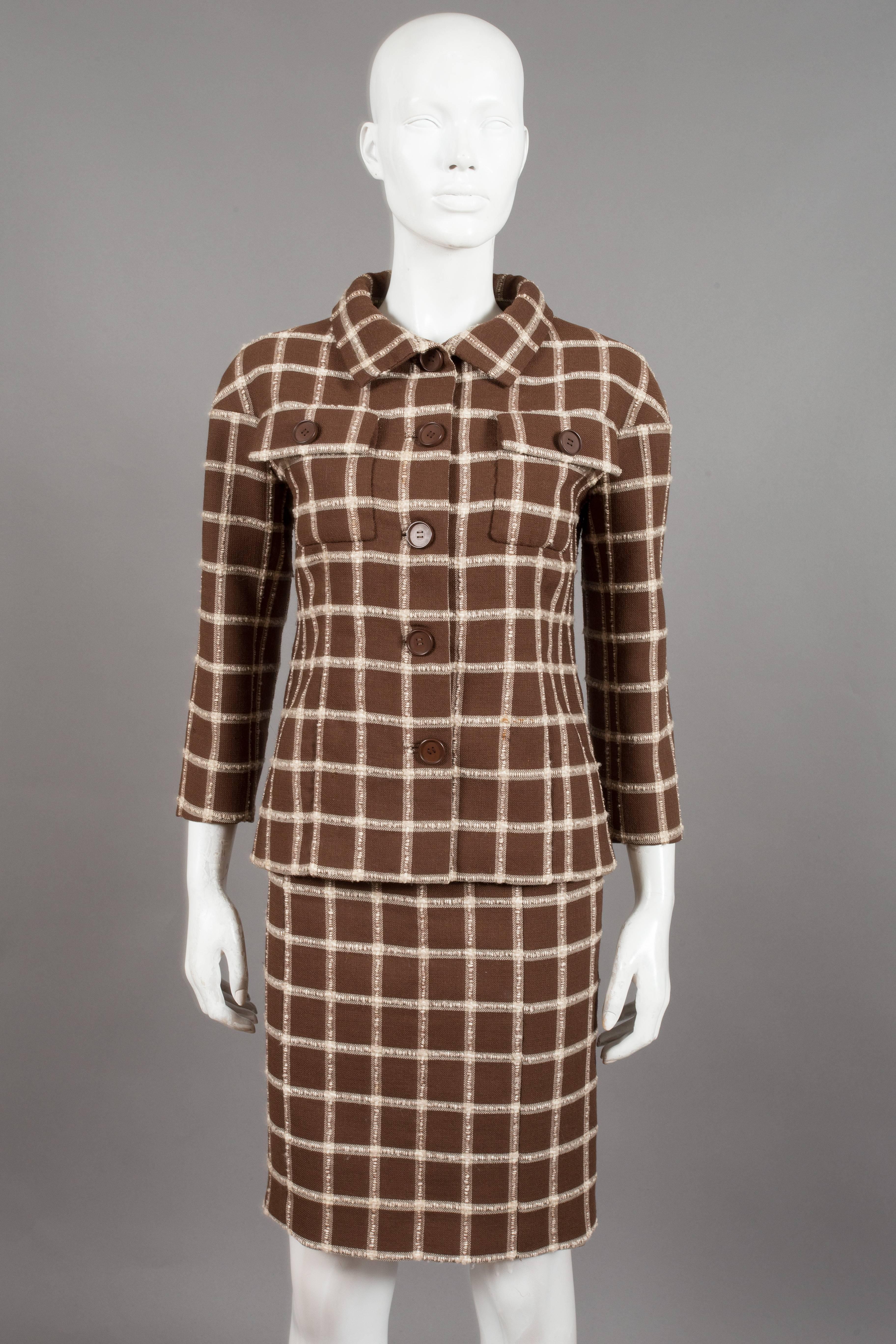 Balenciaga Eisa couture flecked brown and cream checked tweed suit, C. 1965 2