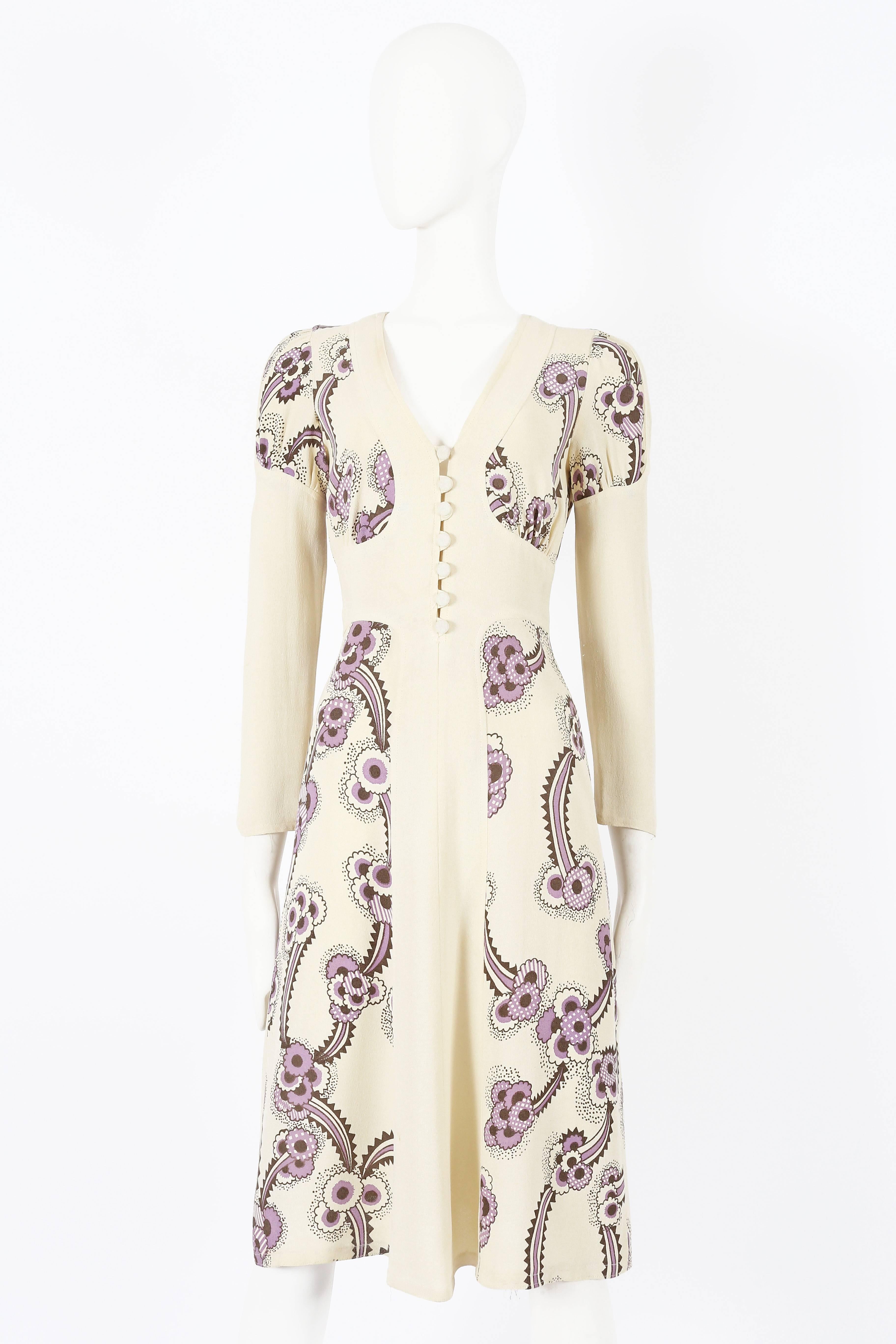 Rare Ossie Clark ivory moss crepe dress, with 'Floating Daisies' print by Celia Birtwell. Circa 1970s.