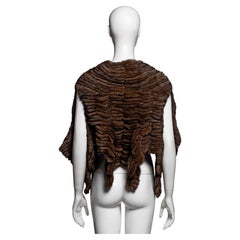Bolero senza maniche Revillon di Rick Owens in visone marrone con nastro, autunno-inverno 2003