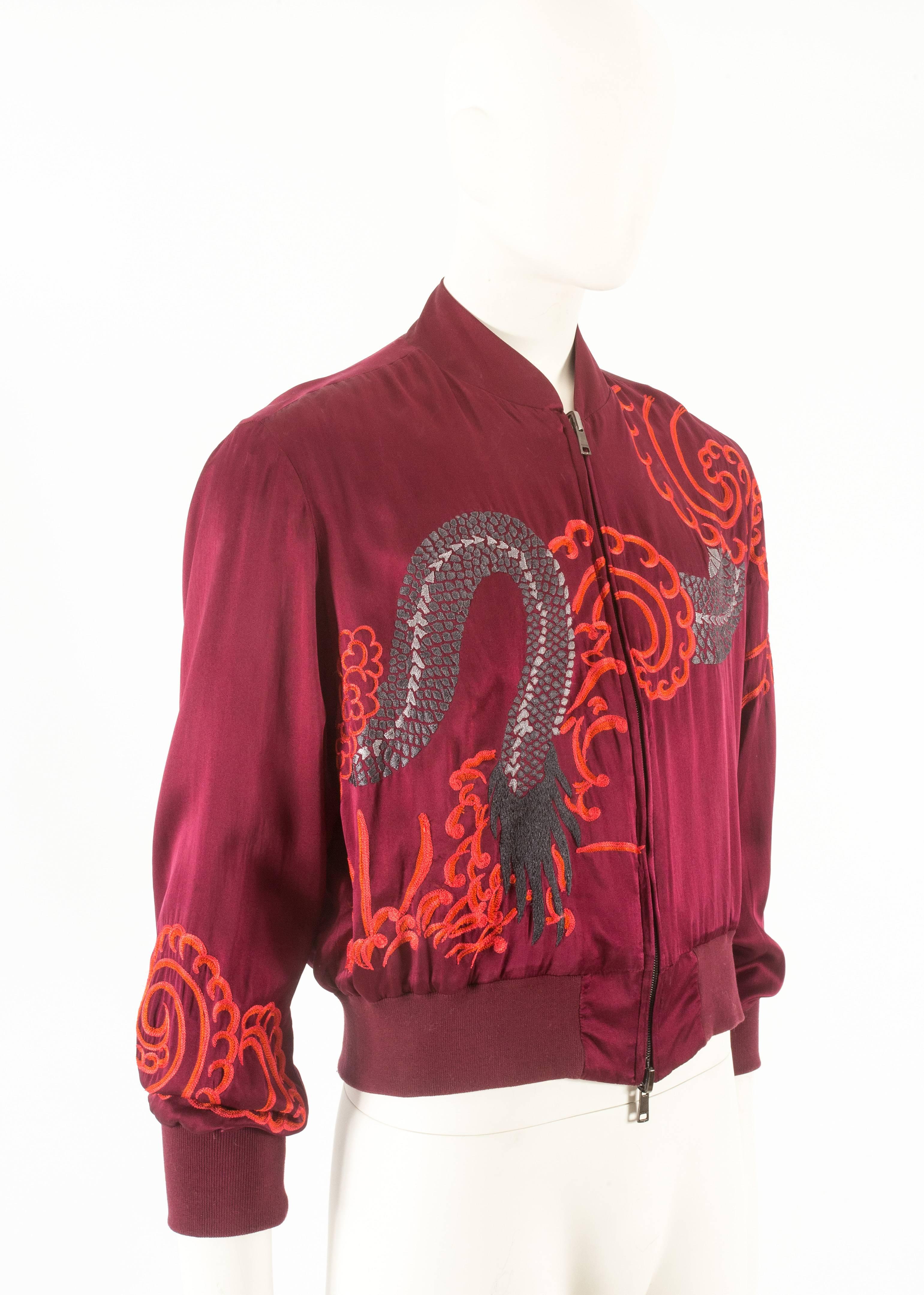 Tom Ford for Gucci Spring-Summer 2001 unisex reversible bomber jacket in red silk with Chinese dragon embroidery and two-way metal zipper

