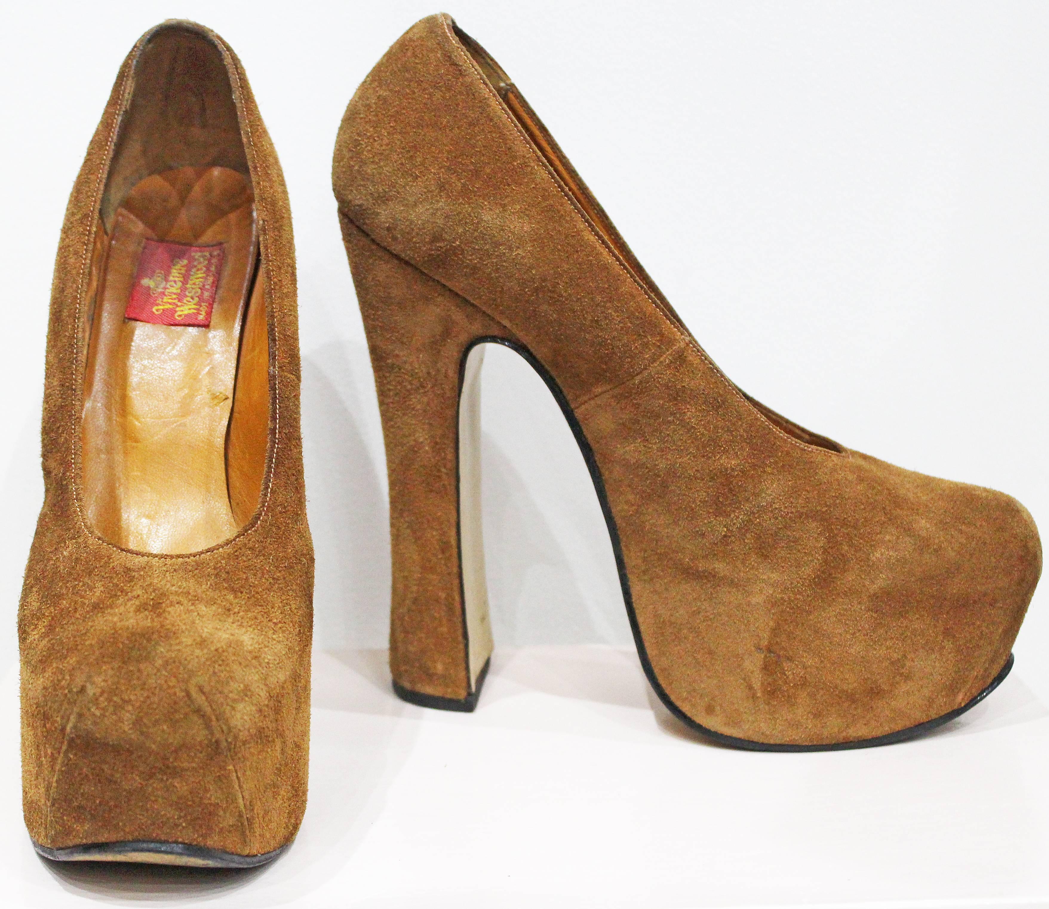 Iconic and rare 1990s Vivienne Westwood suede platforms, Sz 39 In Good Condition In London, GB