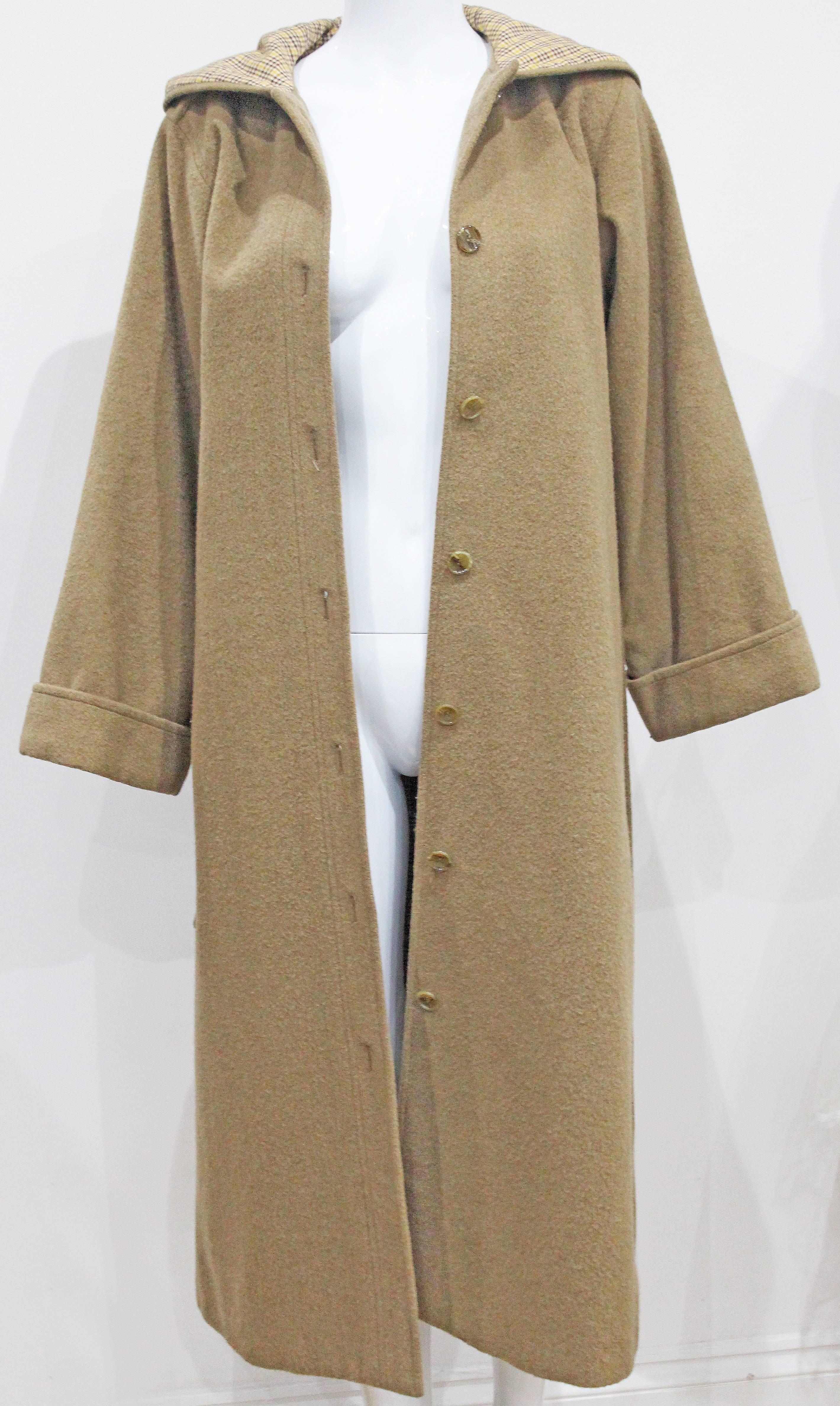 1970s Yves Saint Laurent camel hooded Loden coat, Fall 1975 In Good Condition In London, GB