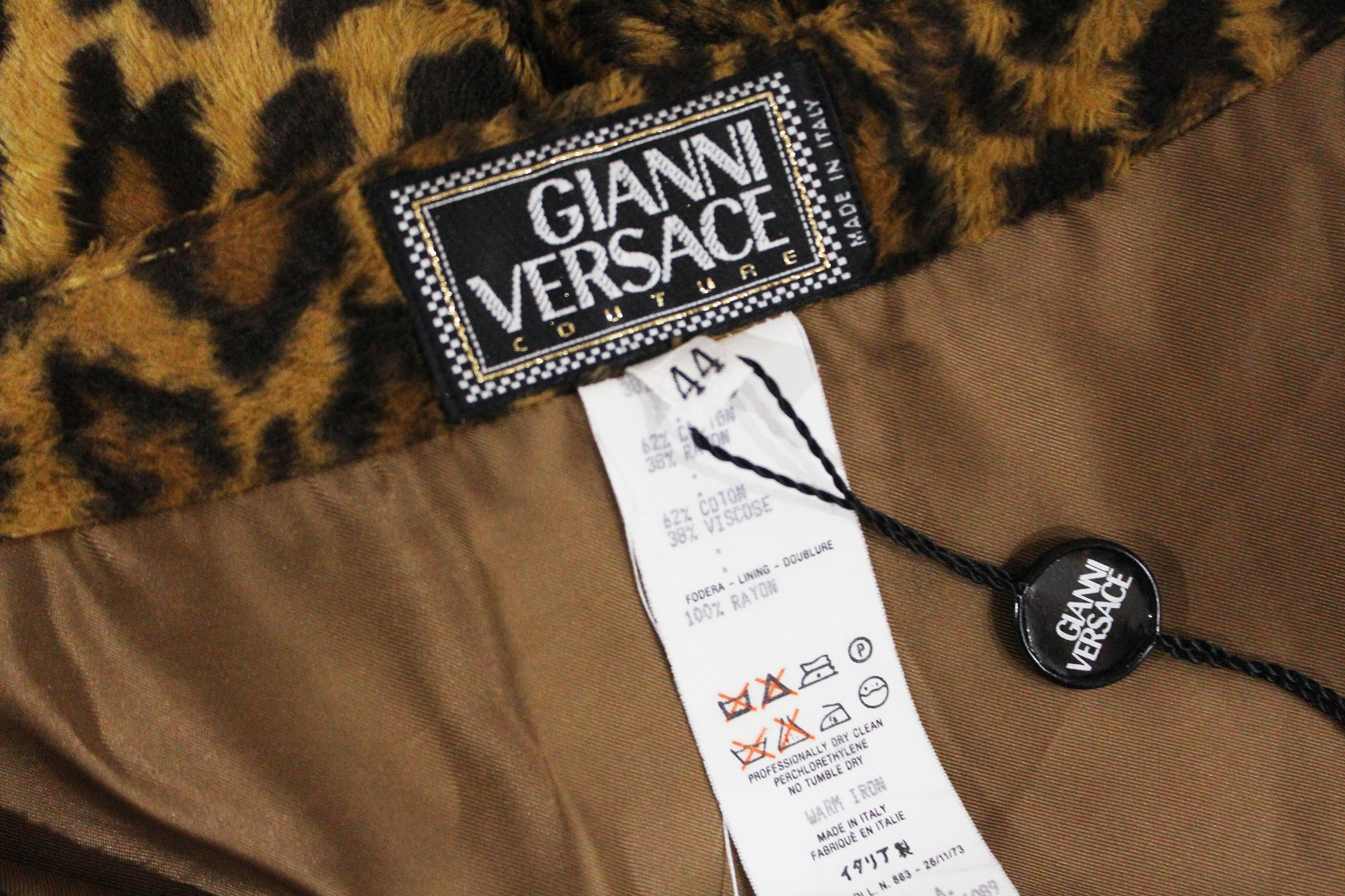 Important Gianni Versace Leopard Print Velvet Pencil Skirt, Fall 1994 In Excellent Condition In London, GB