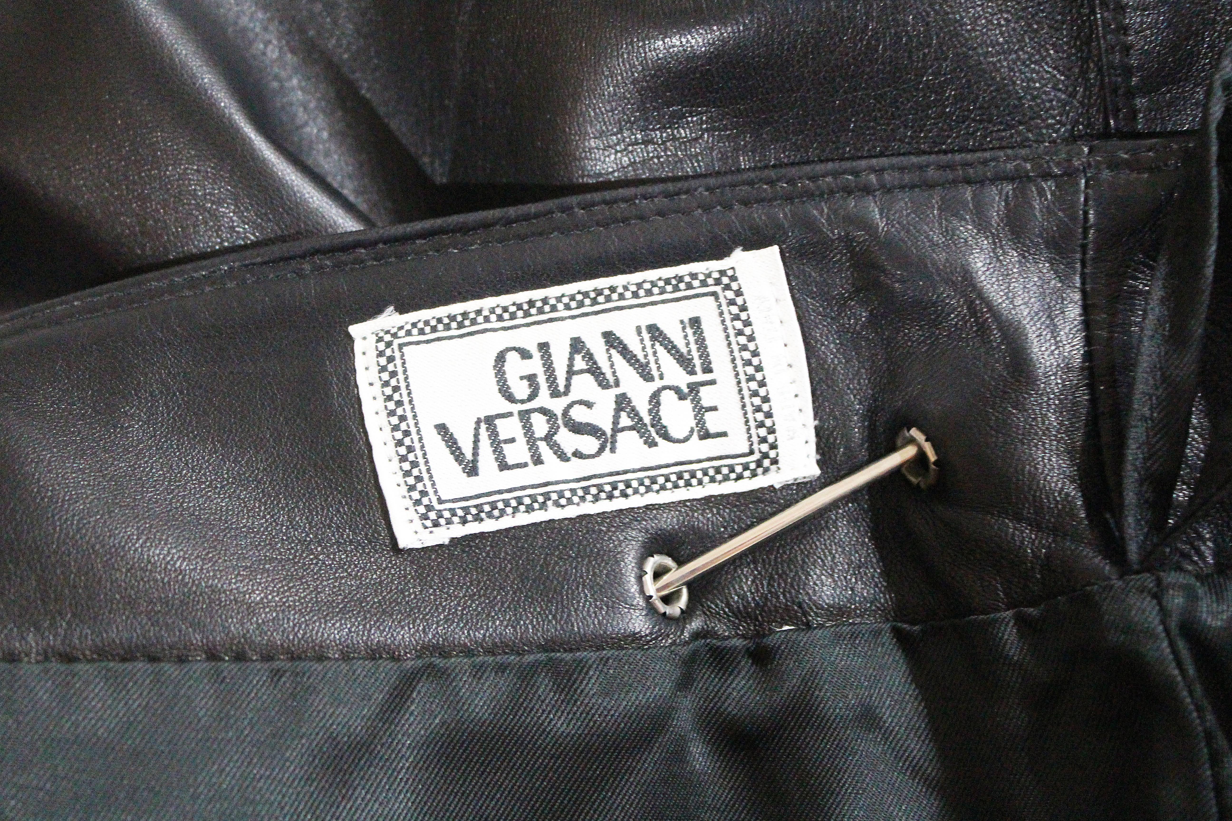 Important Gianni Versace safety pin leather mini skirt, Fall 1994 In Excellent Condition In London, GB