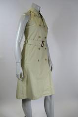 Burberry Trenchcoat Kleid mit offenem Rücken