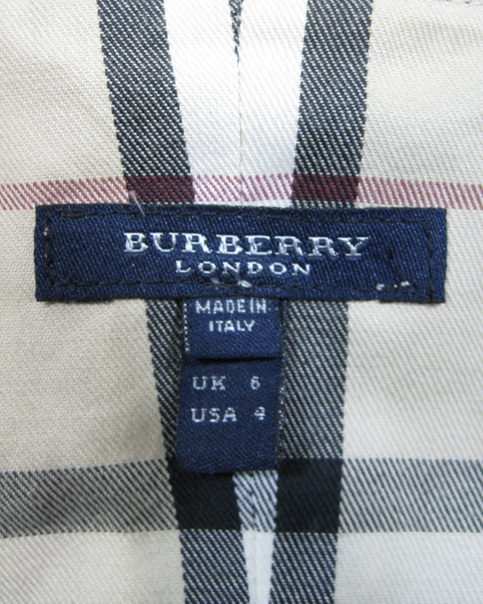 Burberry Trench Coat Open Back Dress at 1stDibs | burberry blue tag, burberry  london tag, trench dress
