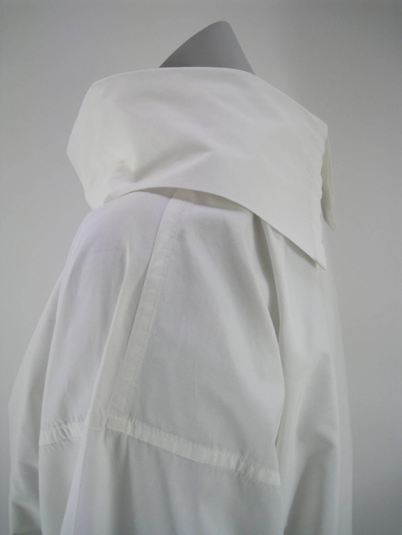 Gray Issey Miyake Plantation White Cotton Shirt with Oversize Collar