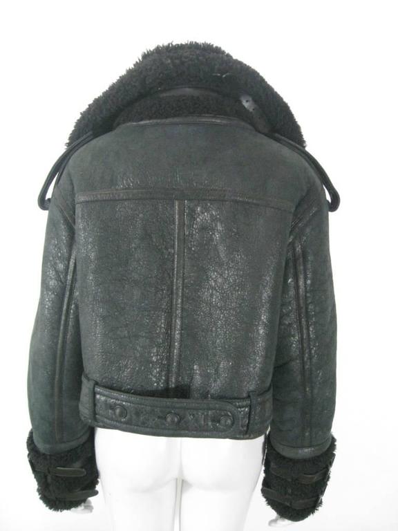 Burberry Prorsum Black Cropped Shearling Aviator Jacket at 1stDibs | burberry  prorsum shearling aviator jacket, burberry prorsum aviator jacket, burberry  shearling aviator jacket