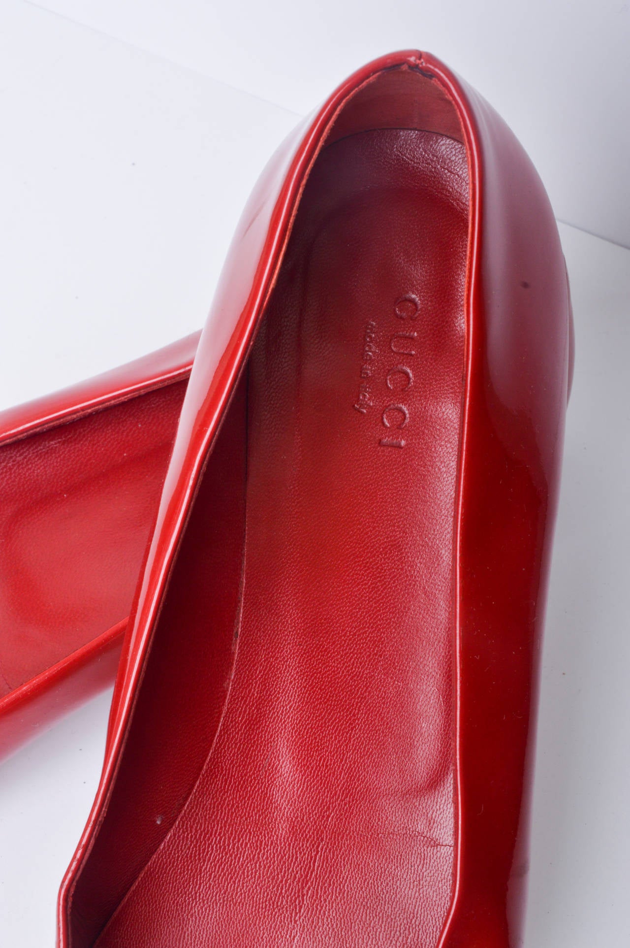 Gucci Red Patent Leather Mod Flats Size 8 1