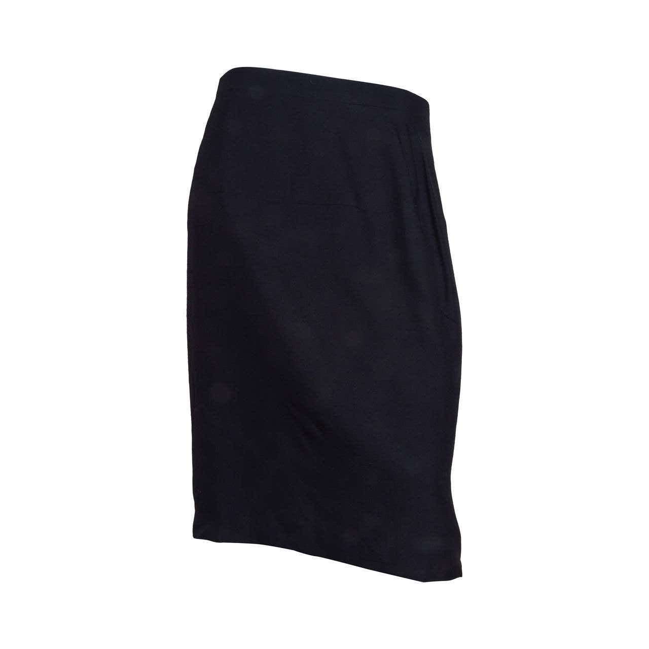 Chanel Black Wool Boucle Skirt For Sale at 1stDibs | chanel black skirt