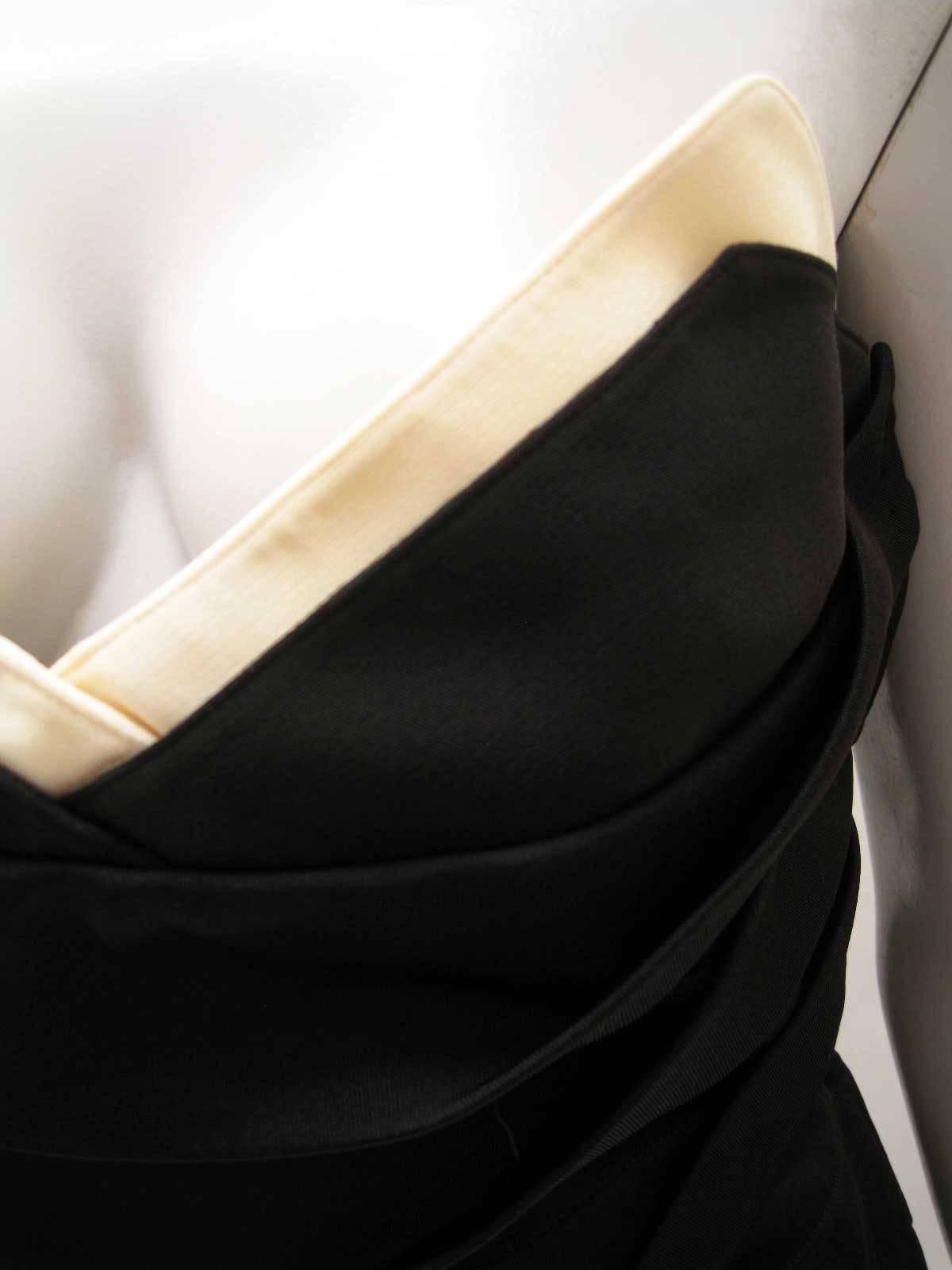 Trägerloses Bodycon-Cocktailkleid von Gianni Versace (Schwarz) im Angebot