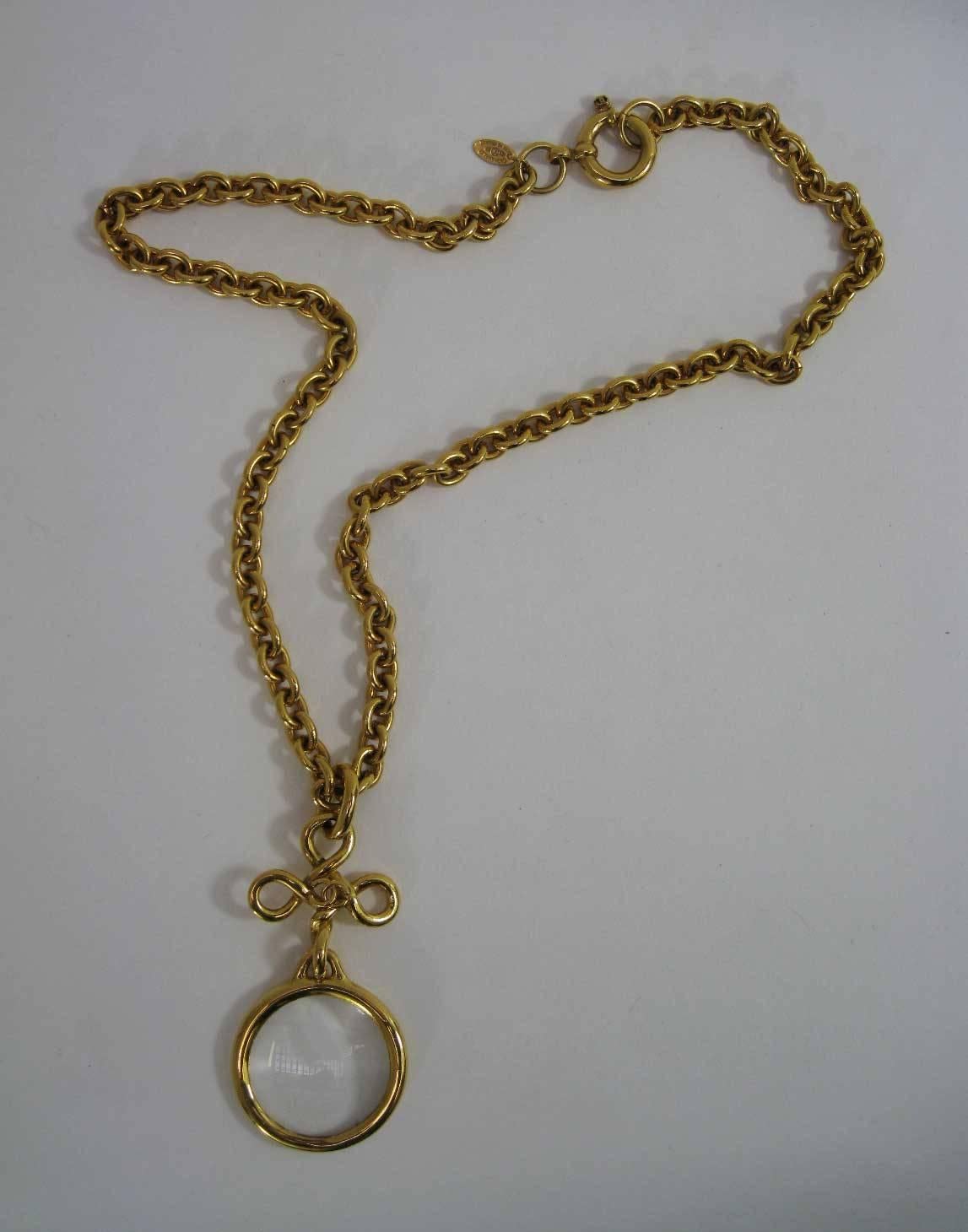 1993 Chanel Long Chain Necklace Magnifying Glass  For Sale 1
