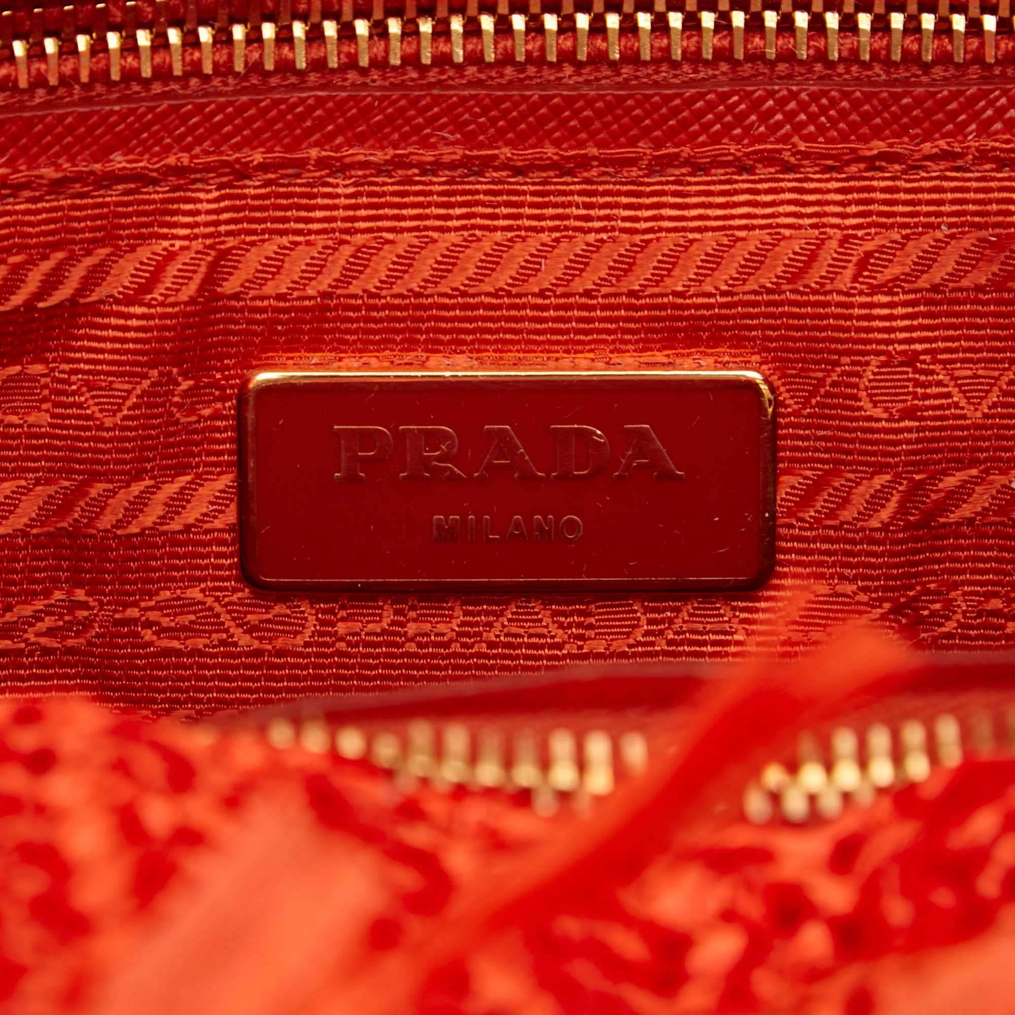 Orange Prada Raffia Handbag In Good Condition In New York, NY