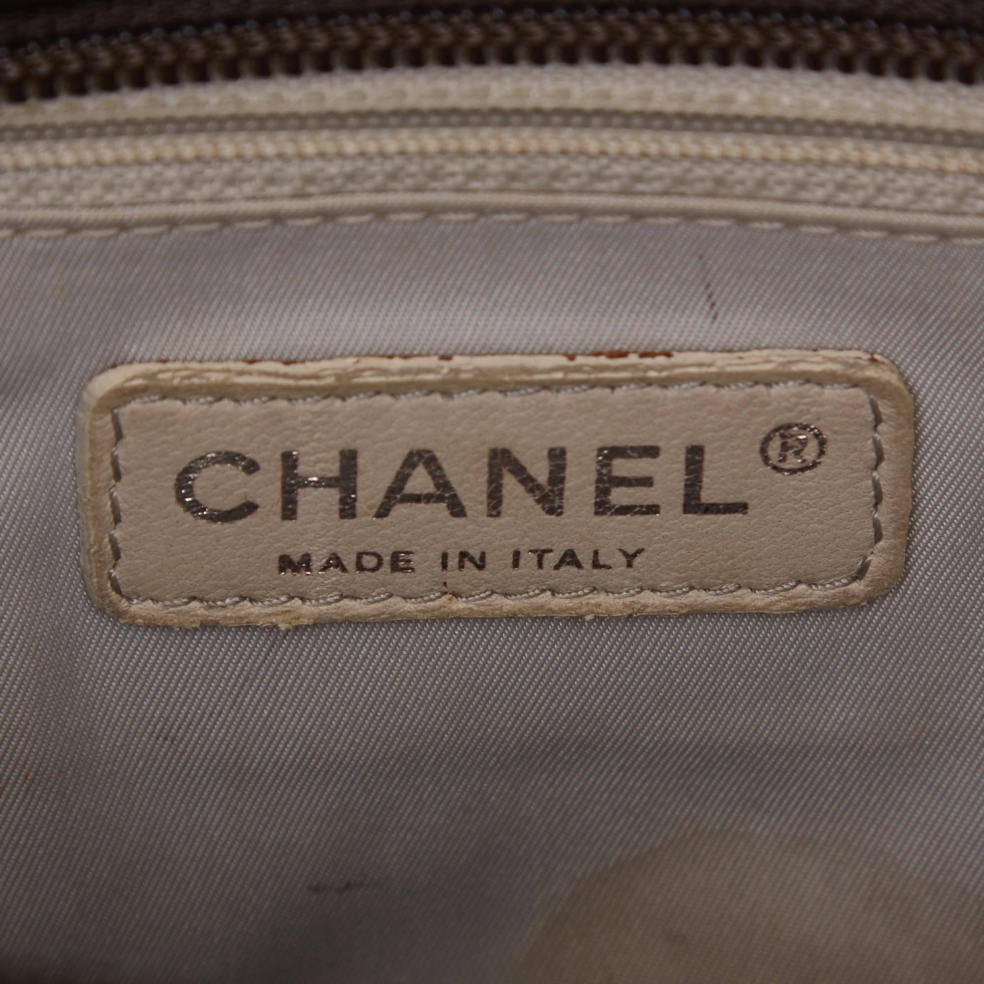 Women's Grey & Ivory Chanel Paris Biarritz Tote Bag