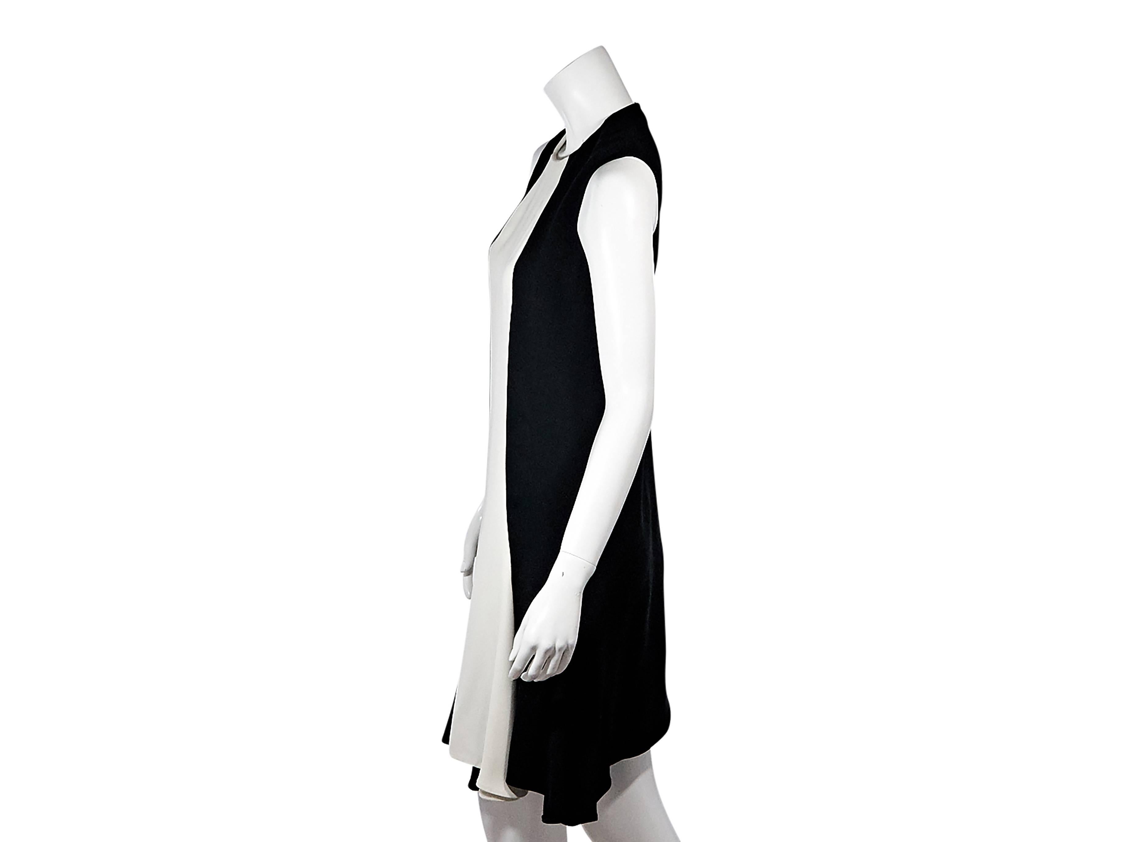 Product details: Black and white shift dress by Stella McCartney. Crewneck. Sleeveless. Concealed back zip closure. Label size FR 38. 
Condition: Pre-owned. Very good.

Est. Retail $ 1,198.00