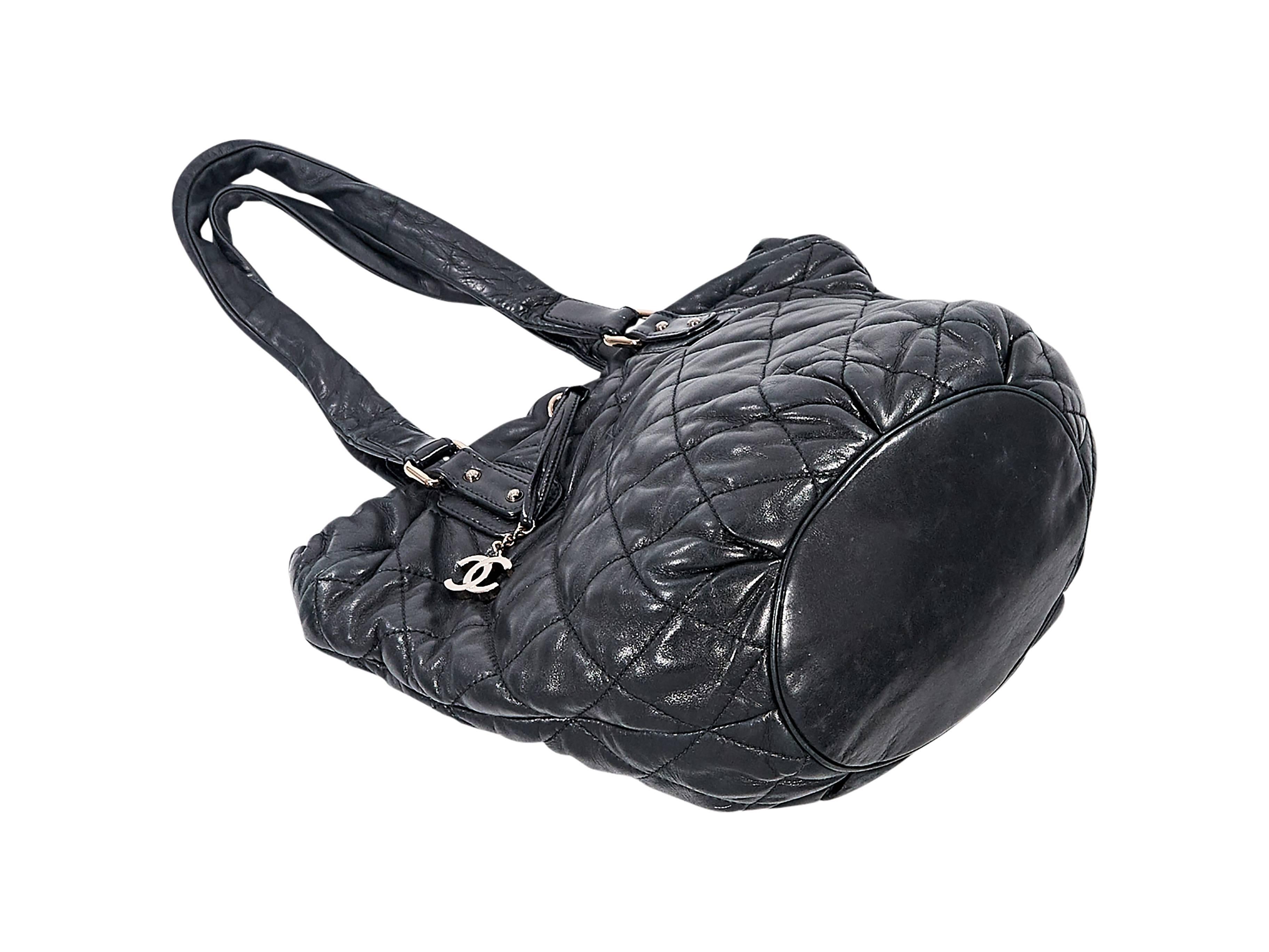 Women's Black Chanel Quilted Leather Shoulder Bag