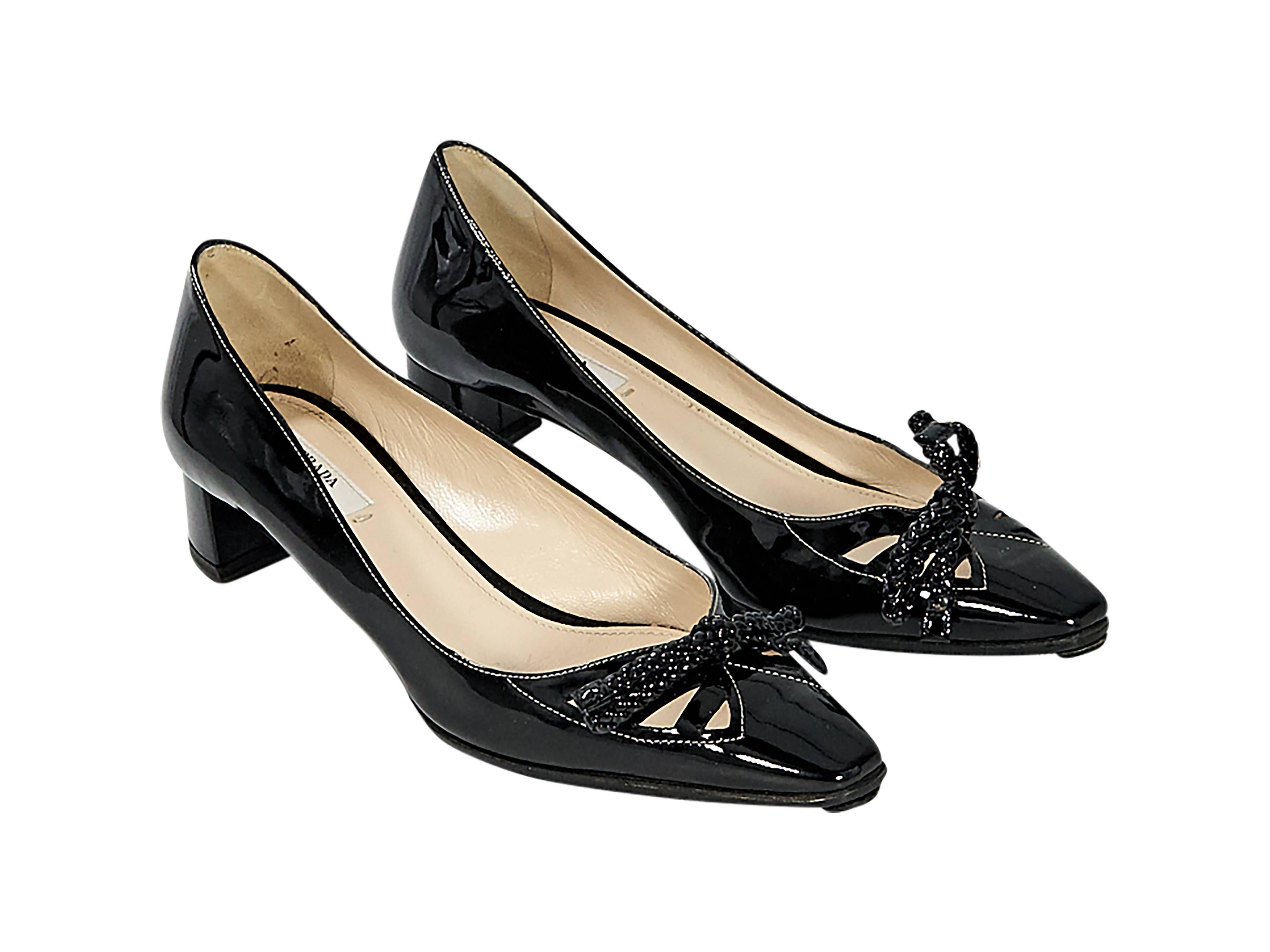 Black Prada Patent Leather Kitten Heels In Excellent Condition In New York, NY