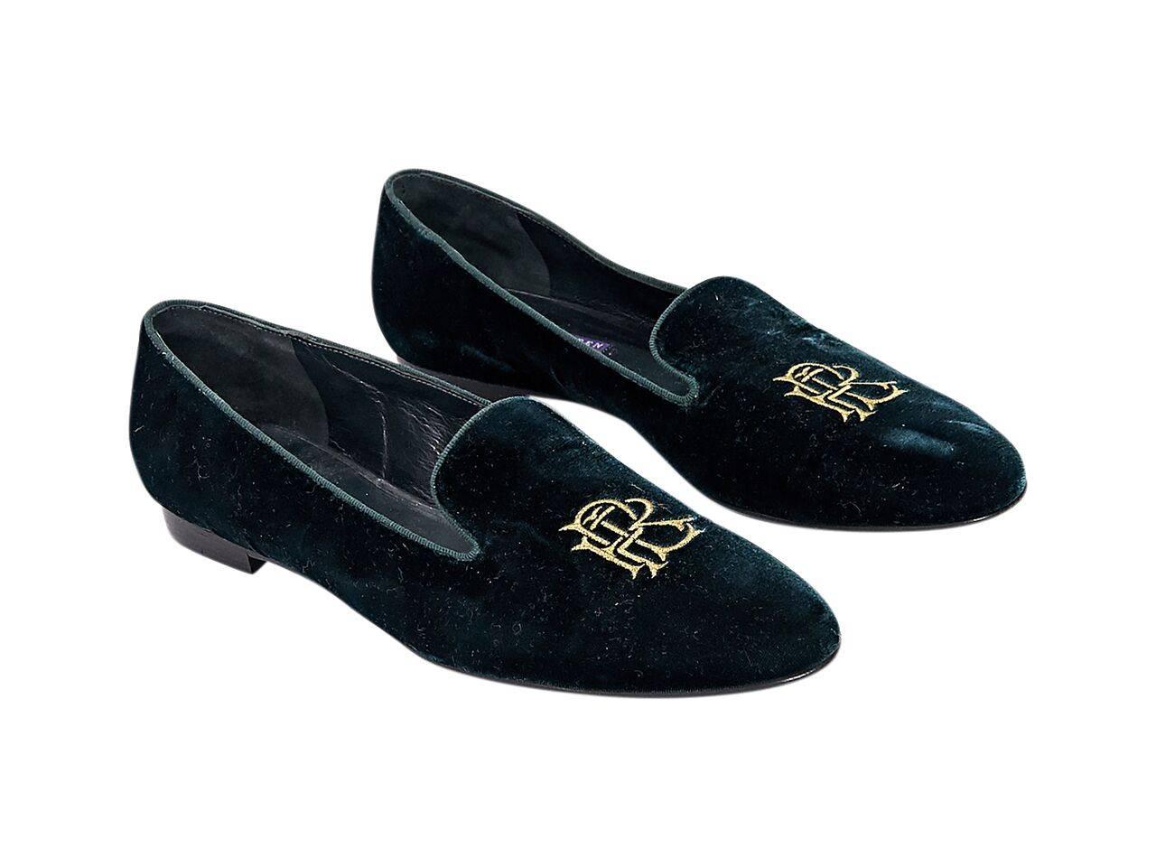 Product details:  Emerald green velvet smoking slippers by Ralph Lauren Collection.  Metallic goldtone embroidered logo.  Round toe.  Slip-on style. 
Condition: Pre-owned. Very good.
Est. Retail $ 498.00