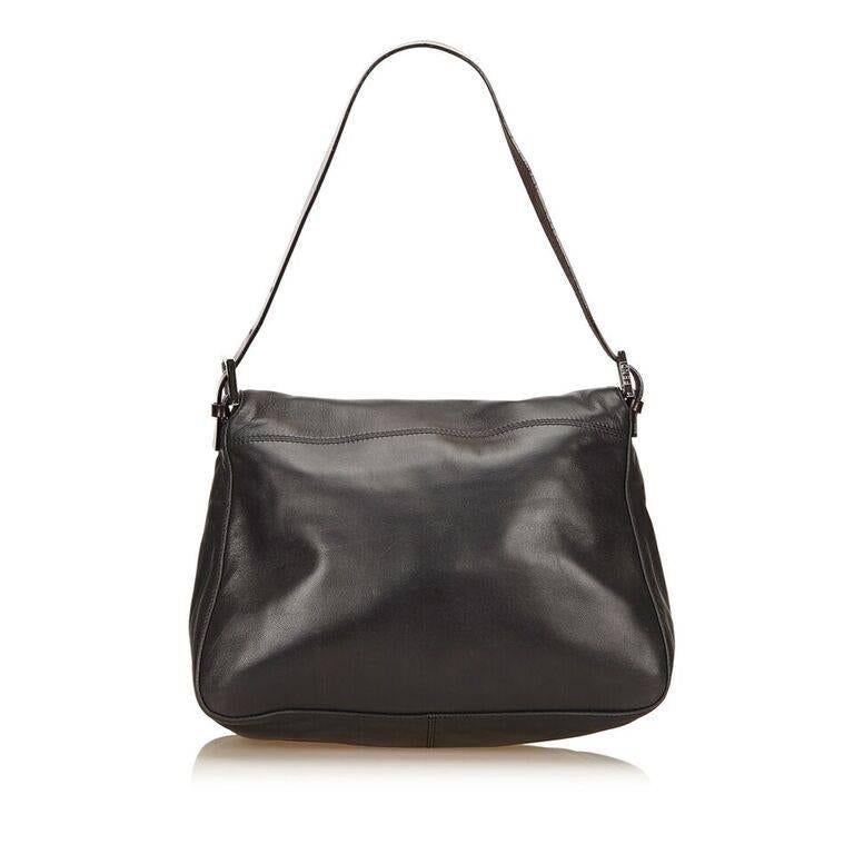 Black Fendi Leather Baguette Shoulder Bag In Good Condition In New York, NY