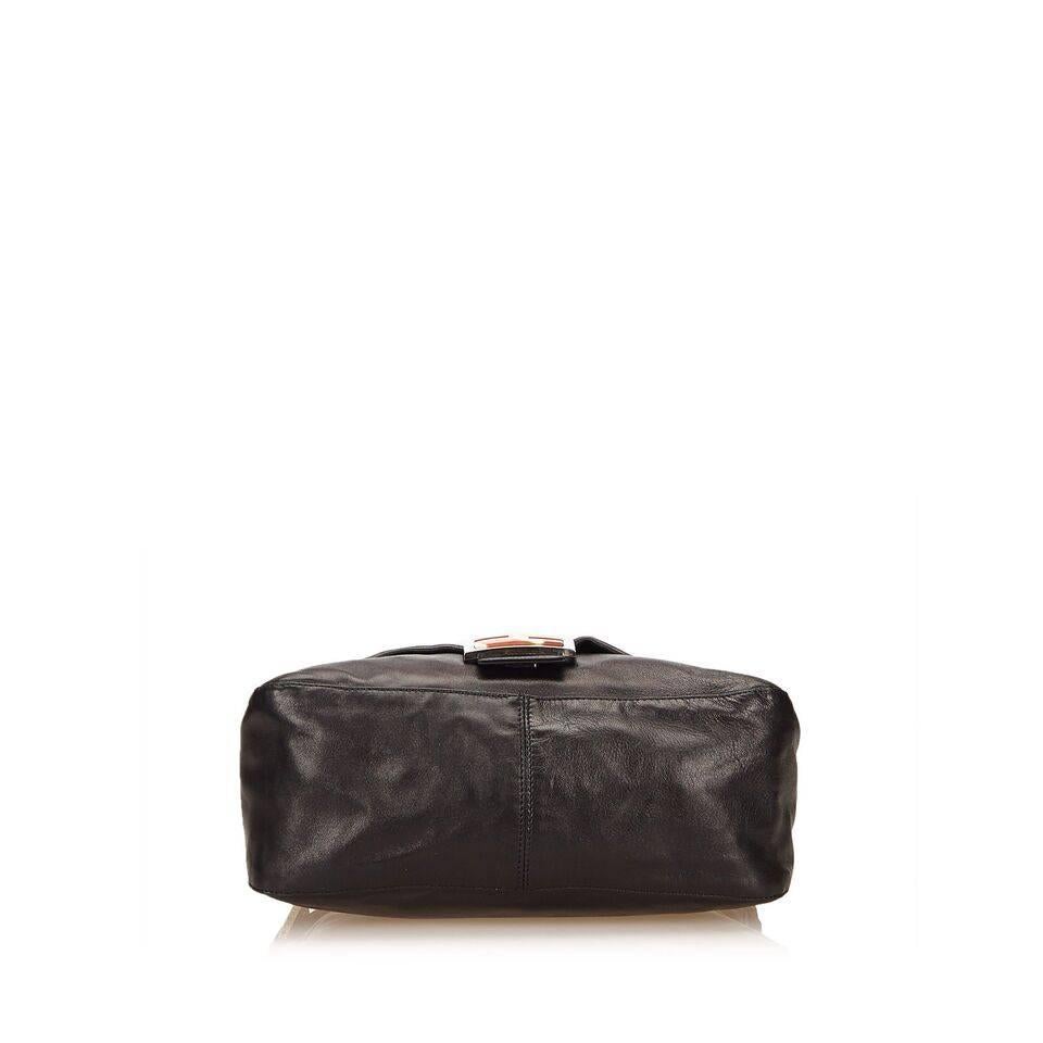 Women's Black Fendi Leather Shoulder Bag