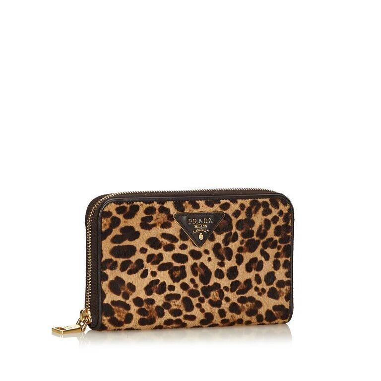 Multicolor Prada Leopard-Print Pony Hair Wallet For Sale at 1stDibs |  leopard print wallets, animal print wallets, prada leopard wallet