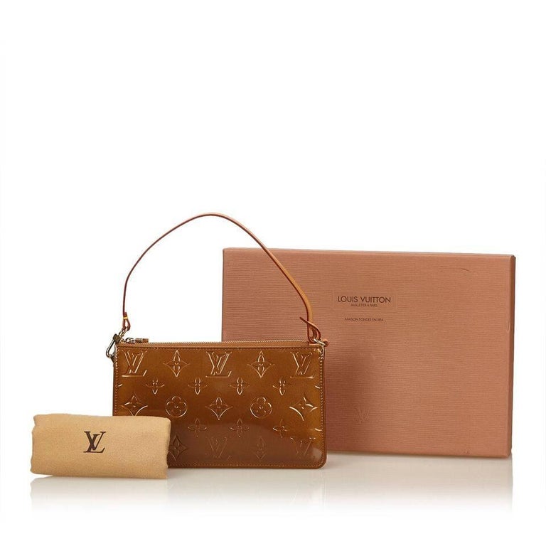 Brown Louis Vuitton Vernis Lexington Pochette Bag For Sale at