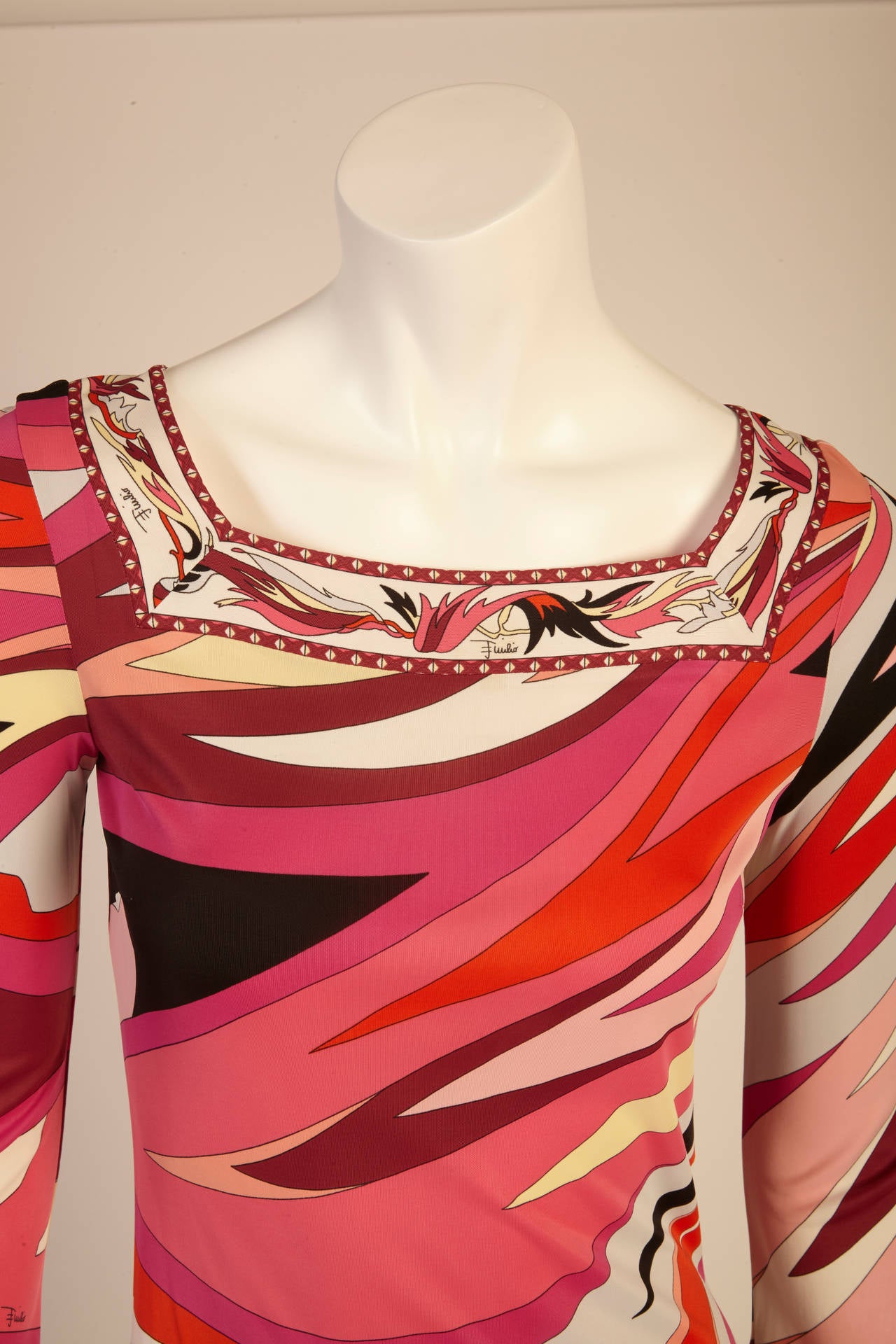 Emilio Pucci Pink Dress In Excellent Condition In New York, NY