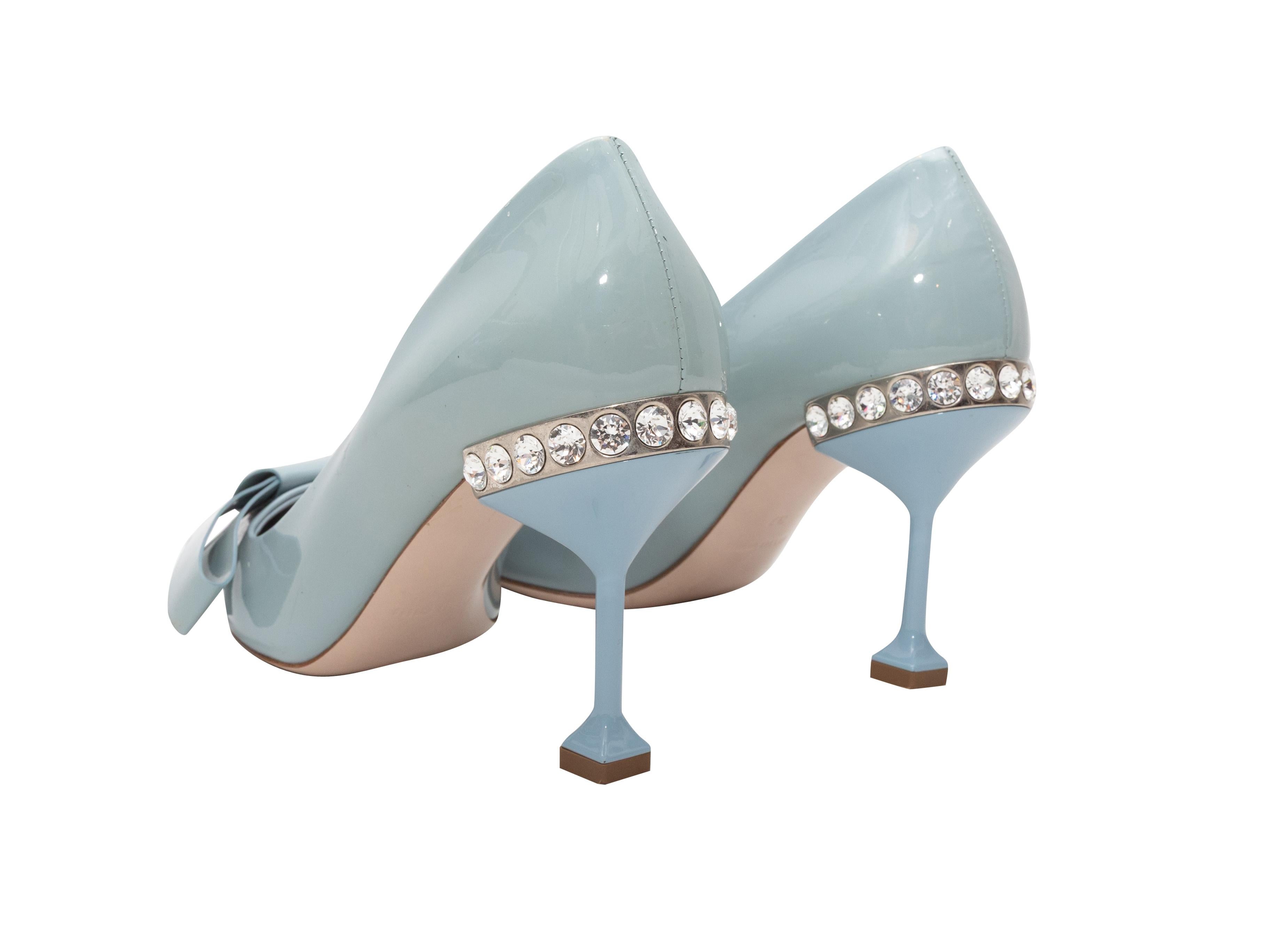 Light Blue Miu Miu Pointed-Toe Crystal Bow Pumps Size 37 In Good Condition For Sale In New York, NY