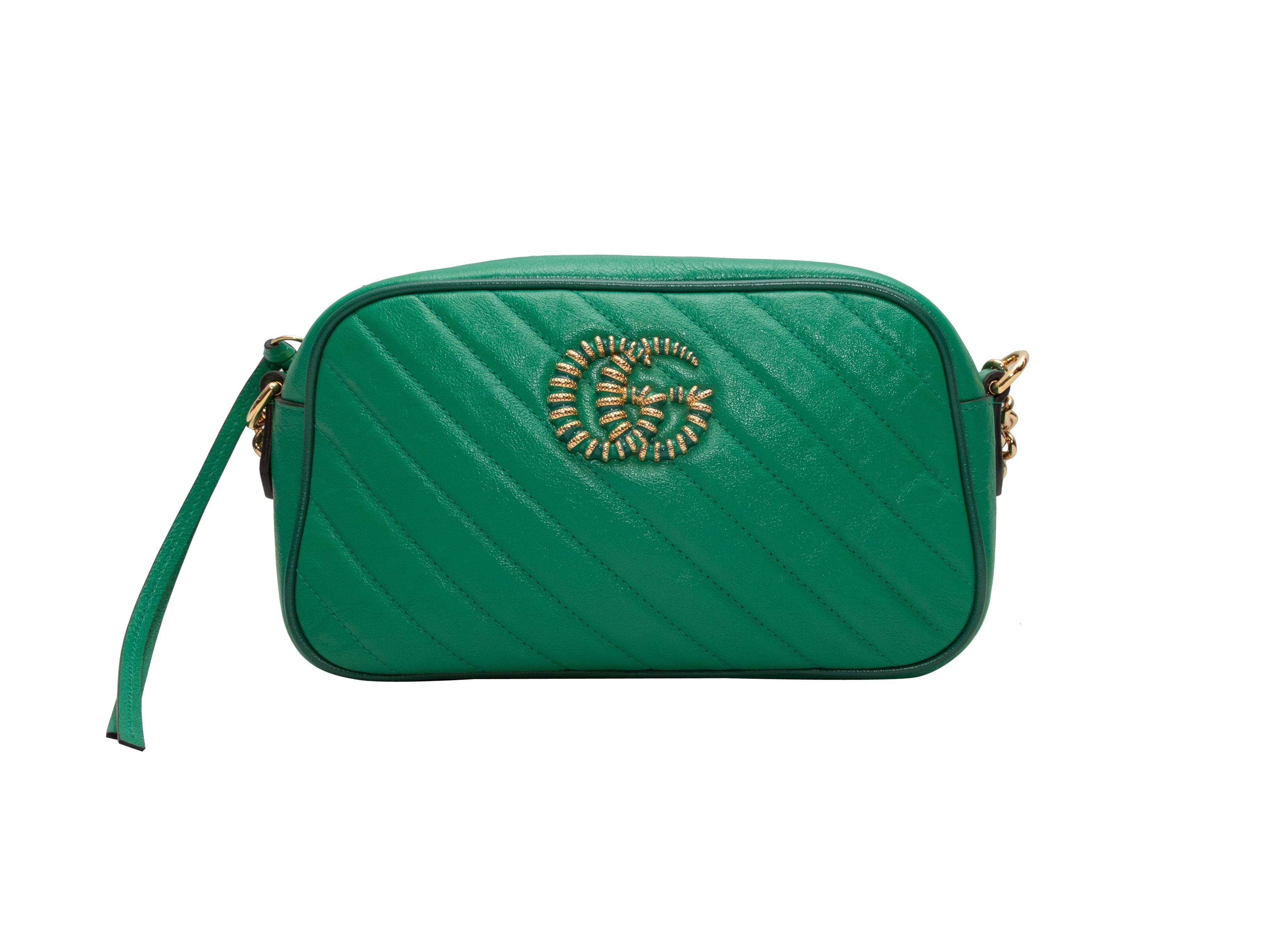  Borsa a tracolla in pelle Greene & Greene Marmont. La borsa Marmont Crossbody è caratterizzata da un corpo in pelle, finiture dorate, una singola tracolla piatta e una chiusura a zip superiore. 6