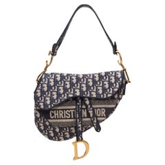 Marineblaue & beigefarbene Christian Dior Jacquard Schrägband-Satteltasche