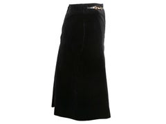 Falda negra de Celine de terciopelo con ribetes de piel y detalle de herradura, talla FR 40