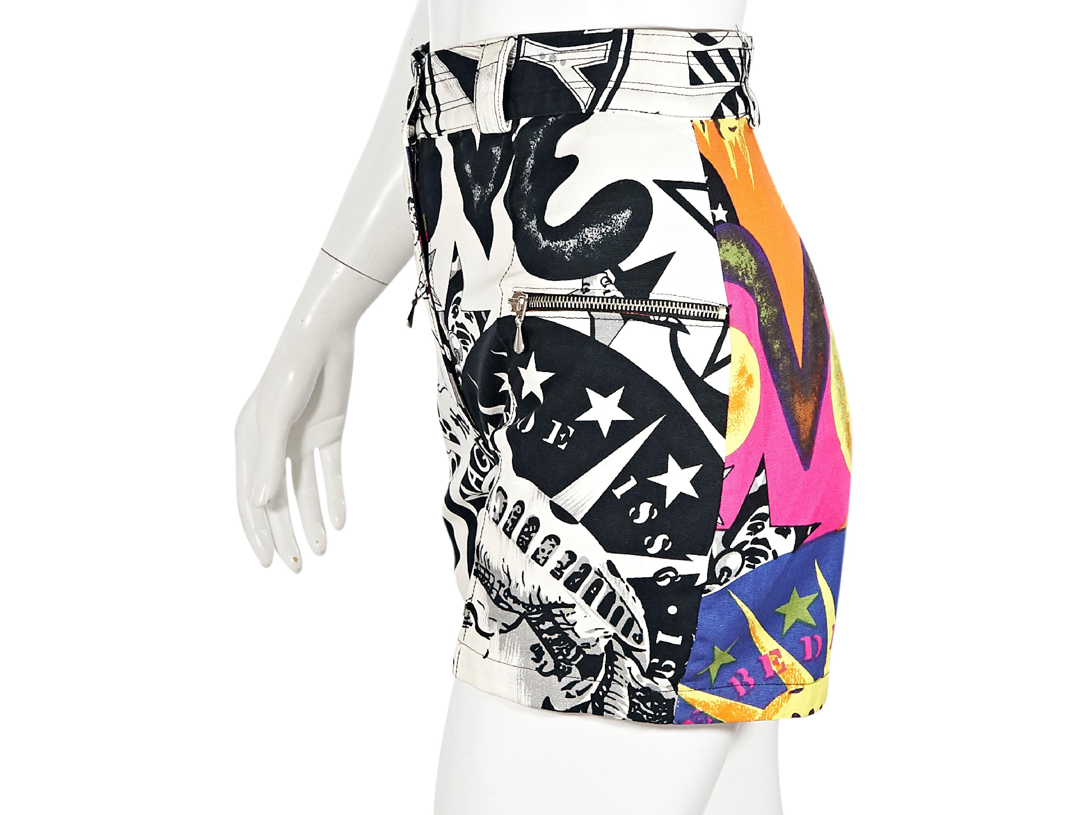 Product details:  Vintage multicolor printed cotton shorts by Versace Jeans Couture.  High waisted.  Banded waist with belt loops.  Button and zip fly closure.  Side zip pockets.  Silvertone hardware.  25