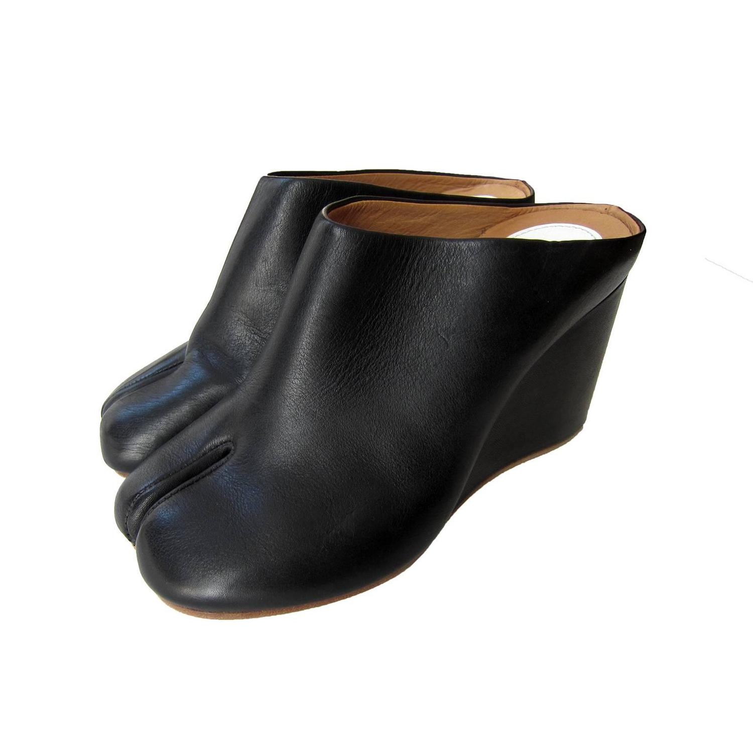 margiela split toe shoes