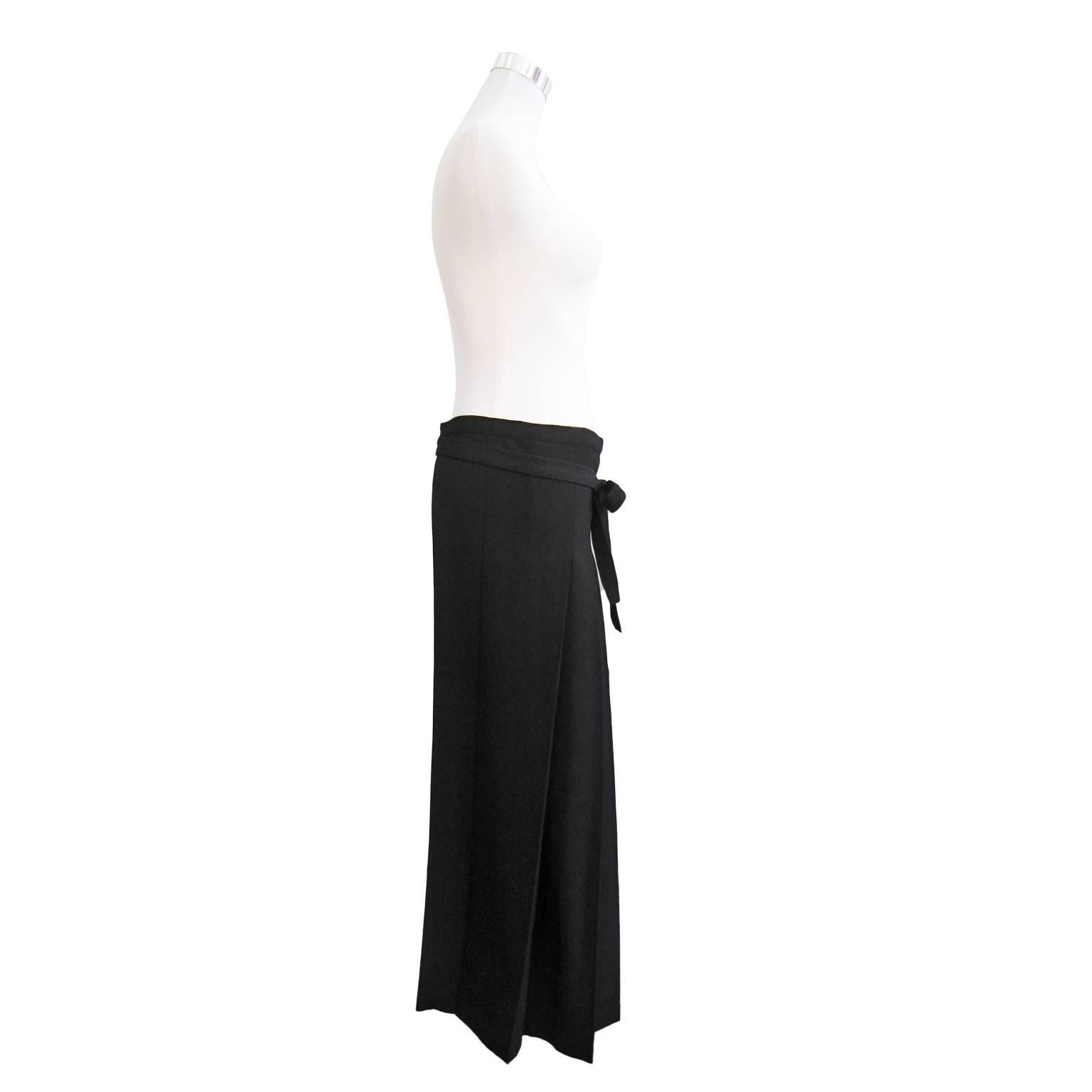 Women's or Men's Comme des Garcons robe de chambre Pleats Wrap Skirt AD1998 