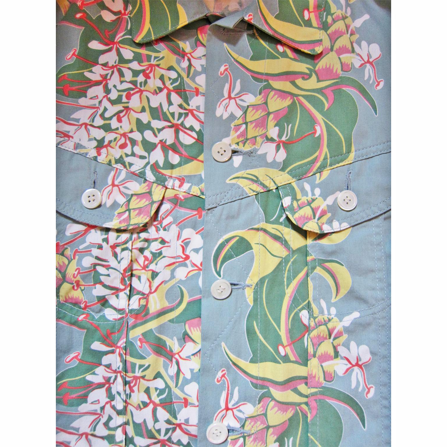Comme des Garcons Junya Watanabe Man tropical hawaiian trucker shirt cotton jacket from AD 2002.
Size : M
