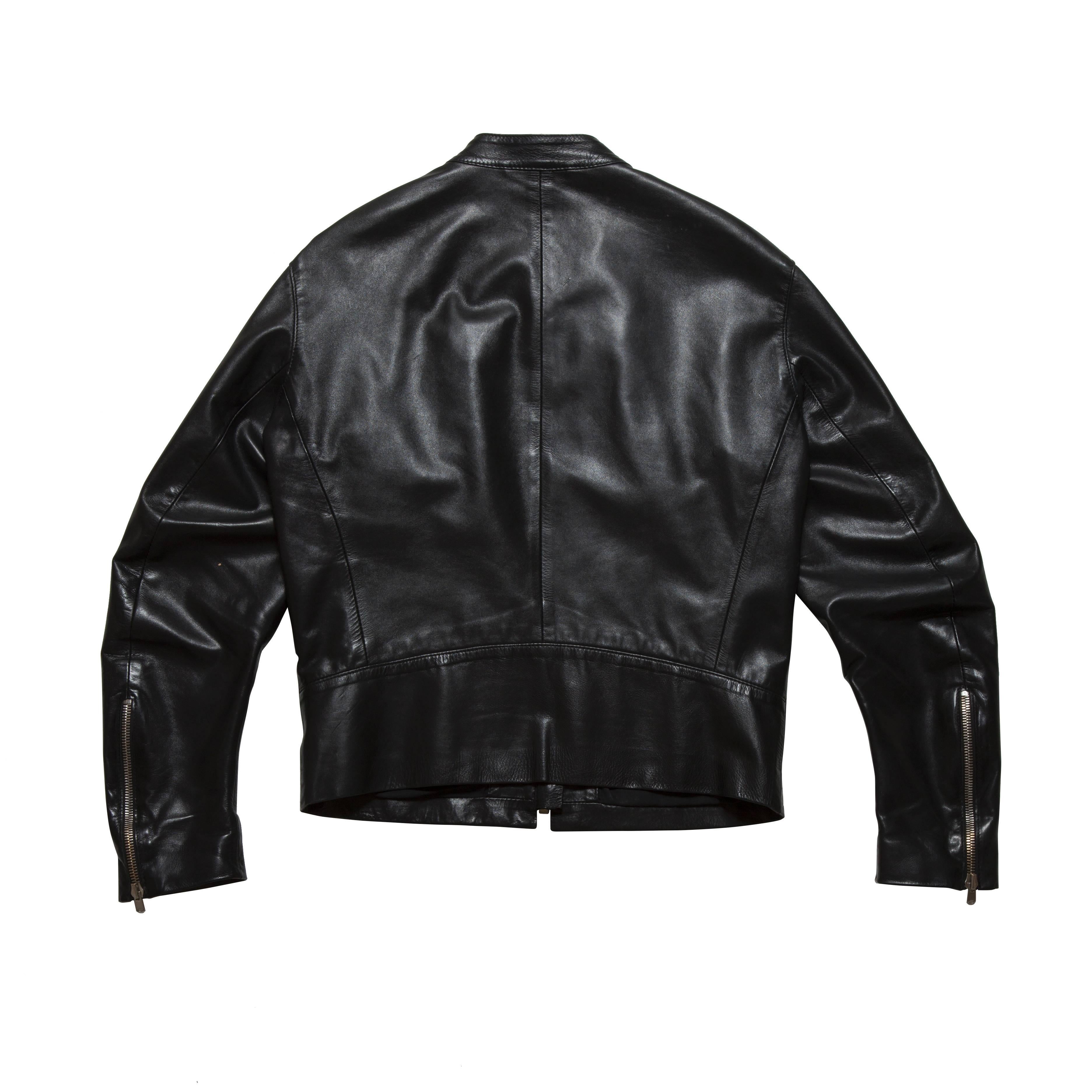 Maison Martin Margiela iconic five zip leather jacket line 14. Stand-up collar with snap closures, gunmetal zippers.
Original Size : 50
Made in Italy 

Measurements :
Shoulders 48 cm
Chest 48 cm
Sleeve 62 cm
Total length 65 cm
