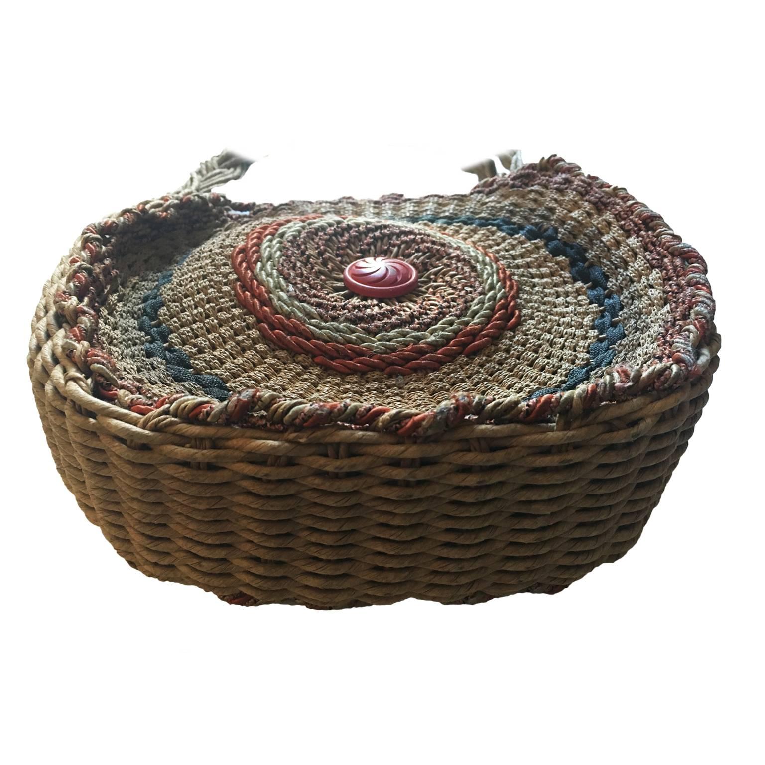 woven round purse