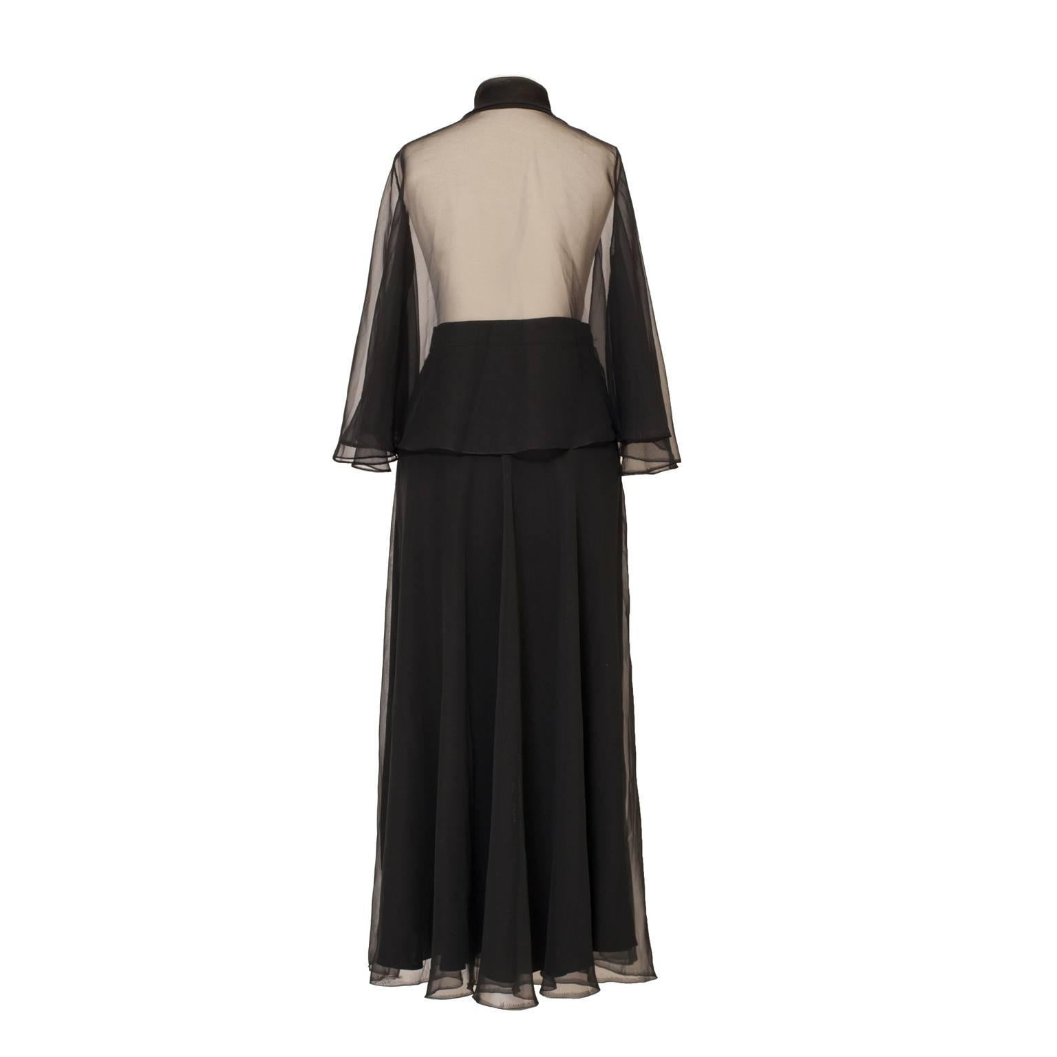 Schwarzes durchsichtiges Seidenorganza-Oberteil mit Schrägschnitt und Rock, 1970er Jahre im Angebot 3