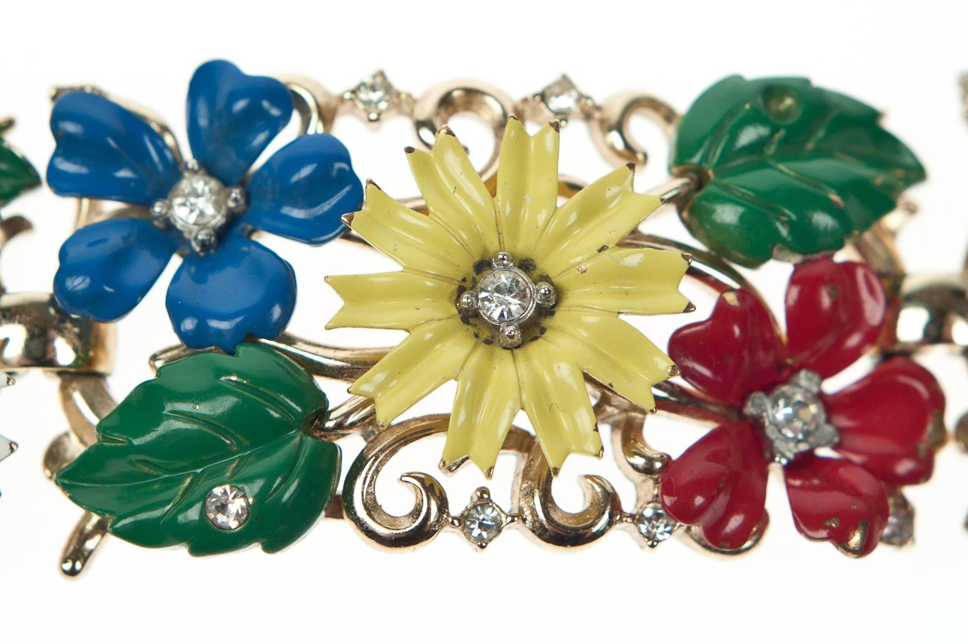 Vintage Multicoloured Trifari Field of Flowers Bracelet In Excellent Condition For Sale In London, GB